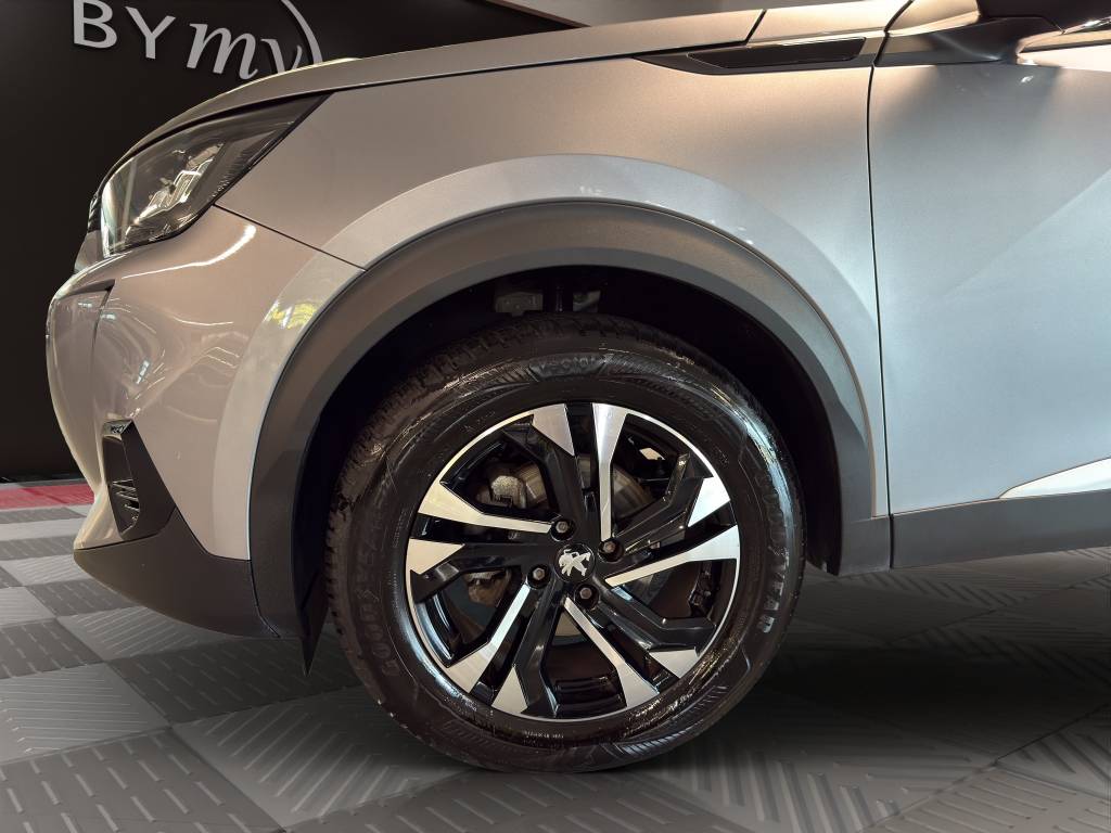 PEUGEOT 2008 1.2 PureTech Allure Pack EAT8-image-10