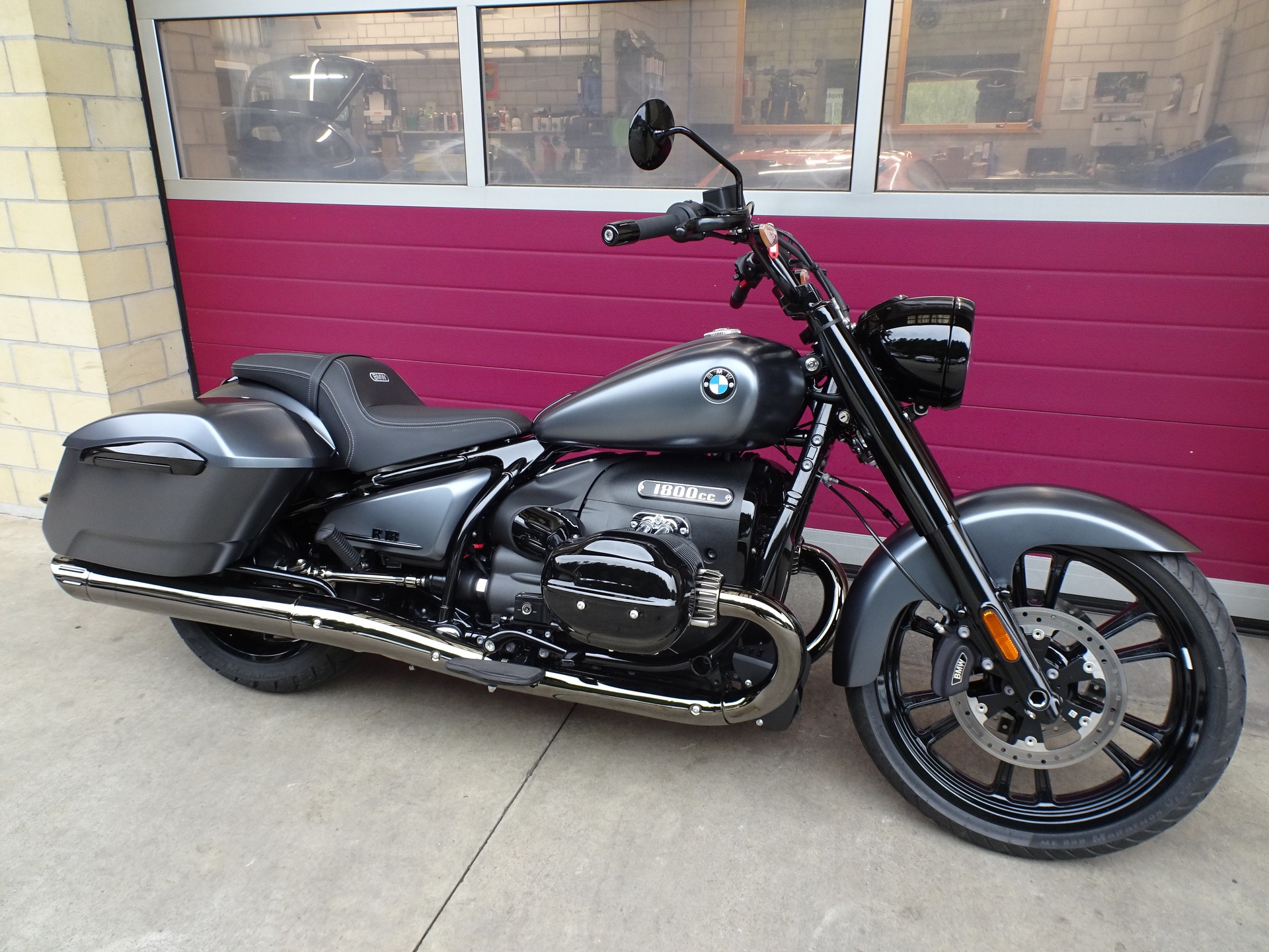 BMW R 18 Roctane-showroom-element-2