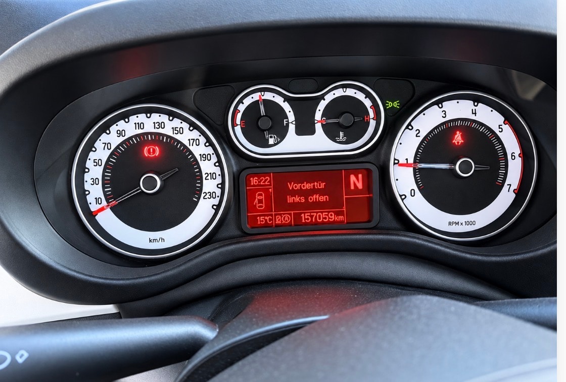 FIAT 500L 1.3 JTD Pop Star Dualogic-image-8