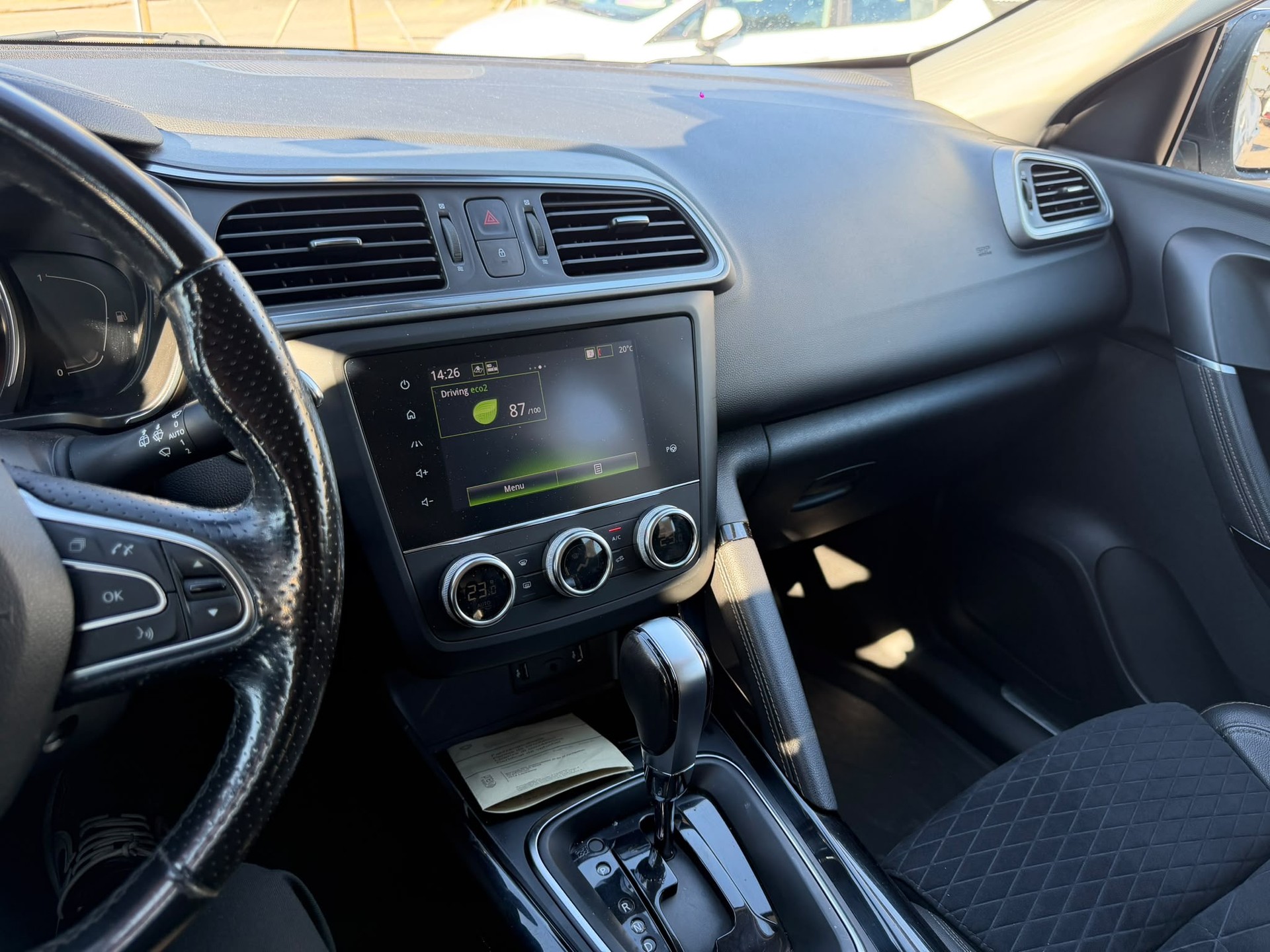 RENAULT Kadjar 1.3 16V Turbo Black Edition EDC GARANTIE 2 ans Expertiser du jour🇨🇭-image-10