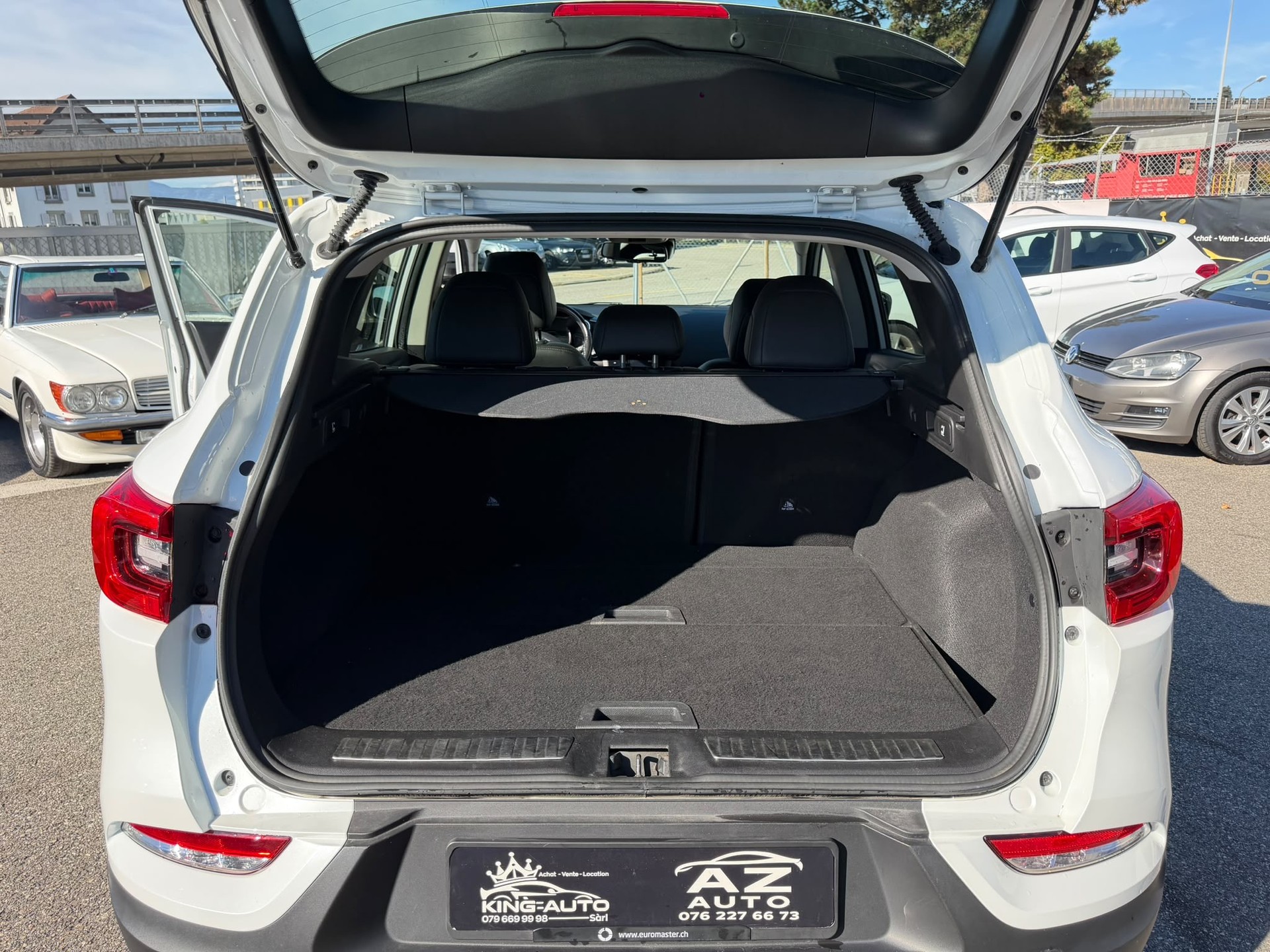 RENAULT Kadjar 1.3 16V Turbo Black Edition EDC GARANTIE 2 ans Expertiser du jour🇨🇭-image-17