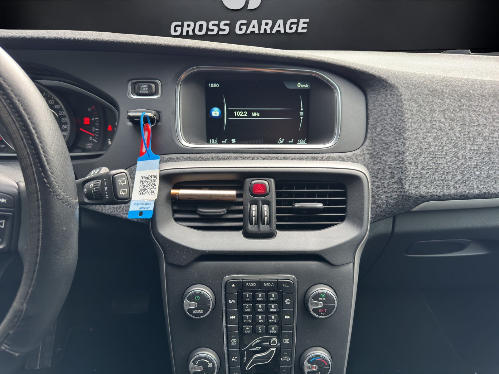 VOLVO V40 D3 Kinetic-image-6