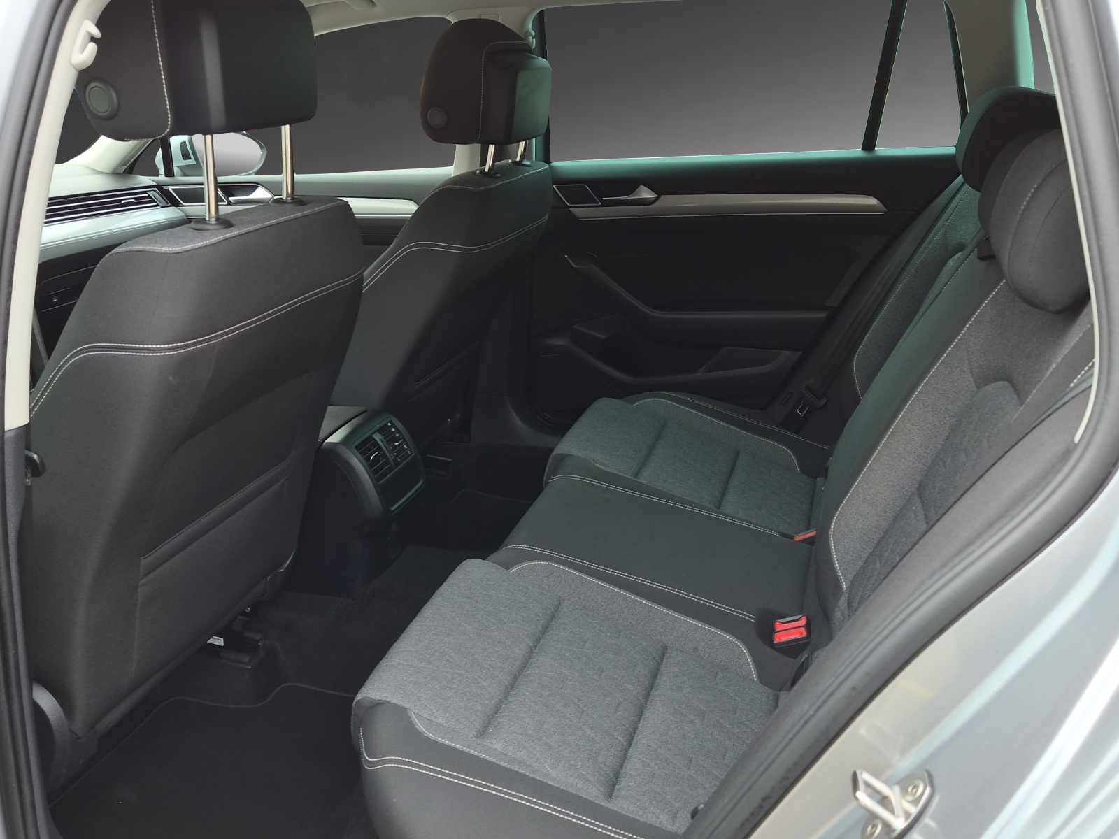 VW Passat Variant 1.4 TSI GTE Hybrid DSG-image-6