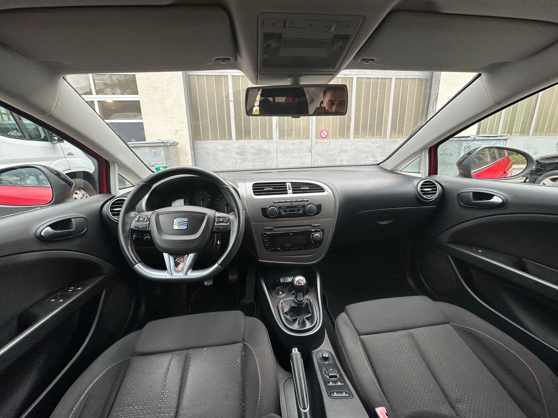 SEAT 2.0 TSI FR-image-5
