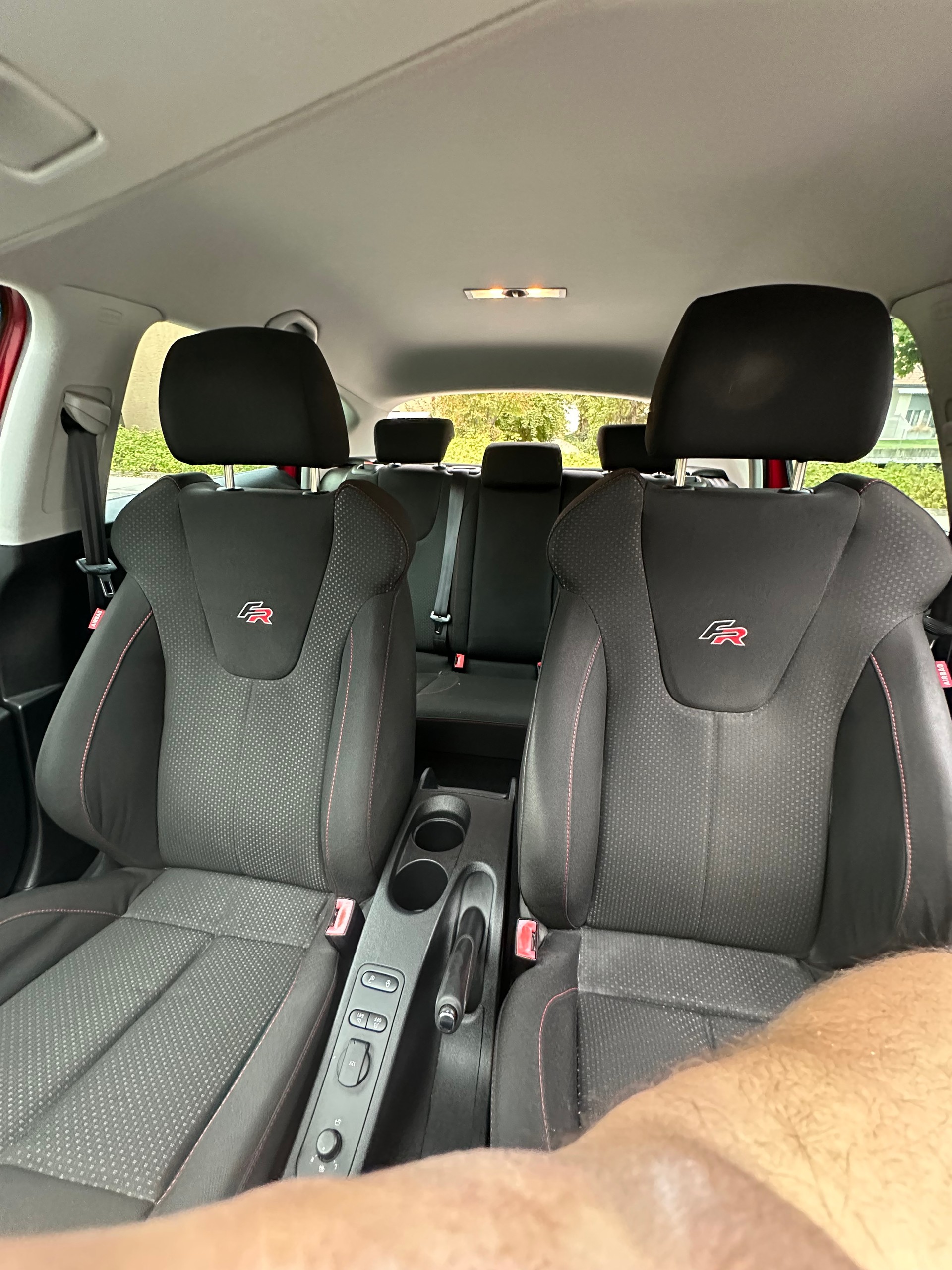 SEAT 2.0 TSI FR-image-4