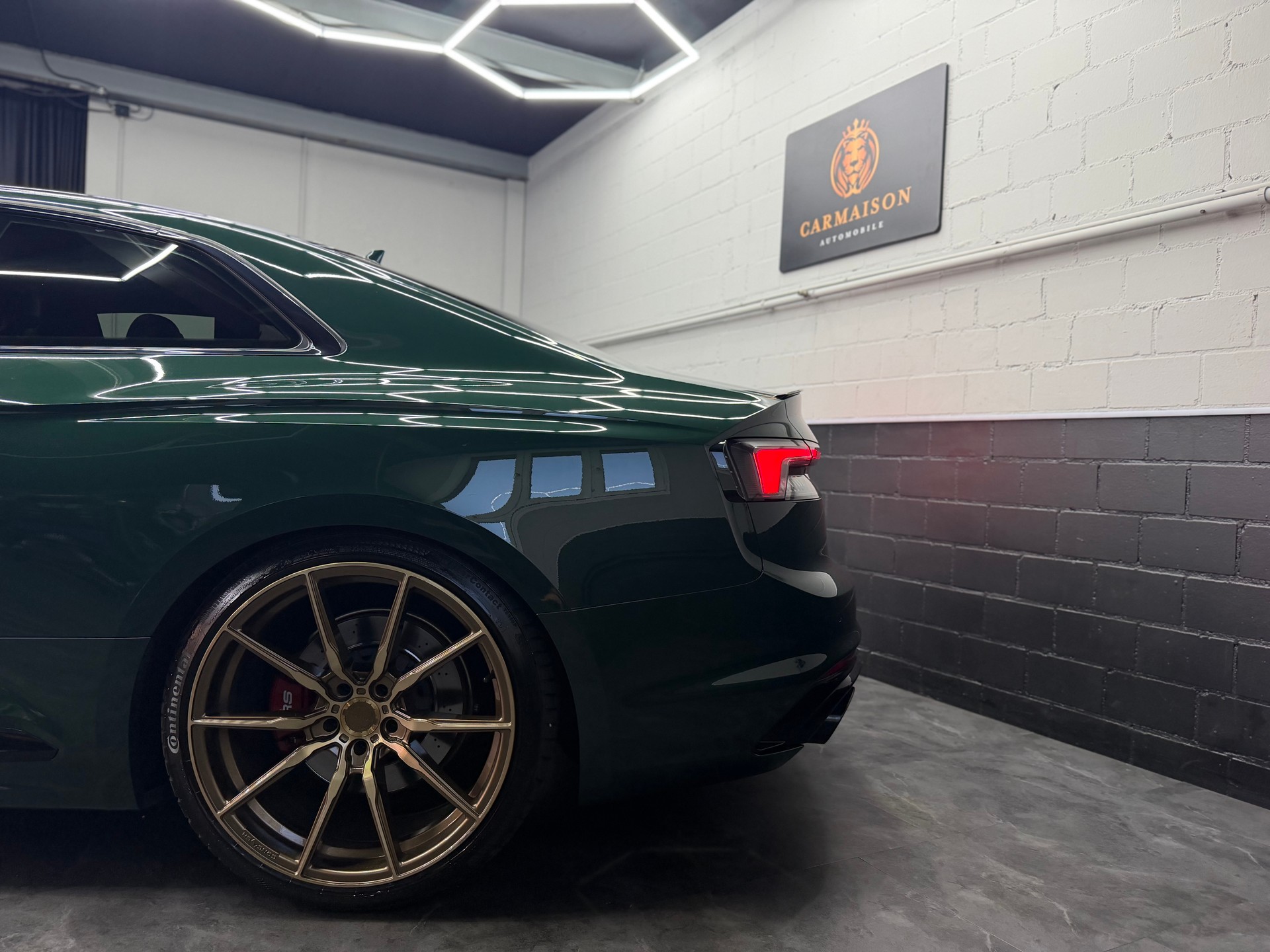 AUDI RS5 Coupé 2.9 TFSI quattro tiptronic | CH-Auto | Panorama Glasdach | GoodWood Green-image-3
