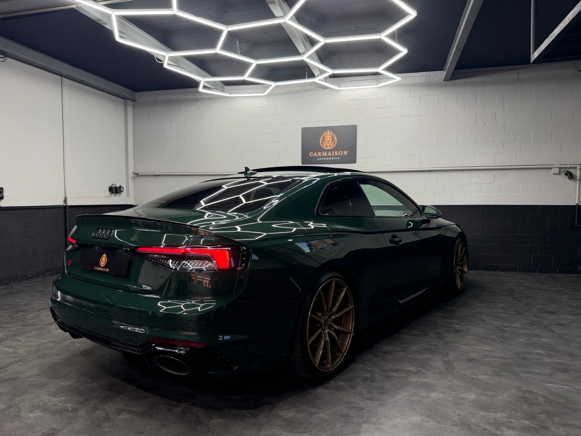 AUDI RS5 Coupé 2.9 TFSI quattro tiptronic | CH-Auto | Panorama Glasdach | GoodWood Green-image-8
