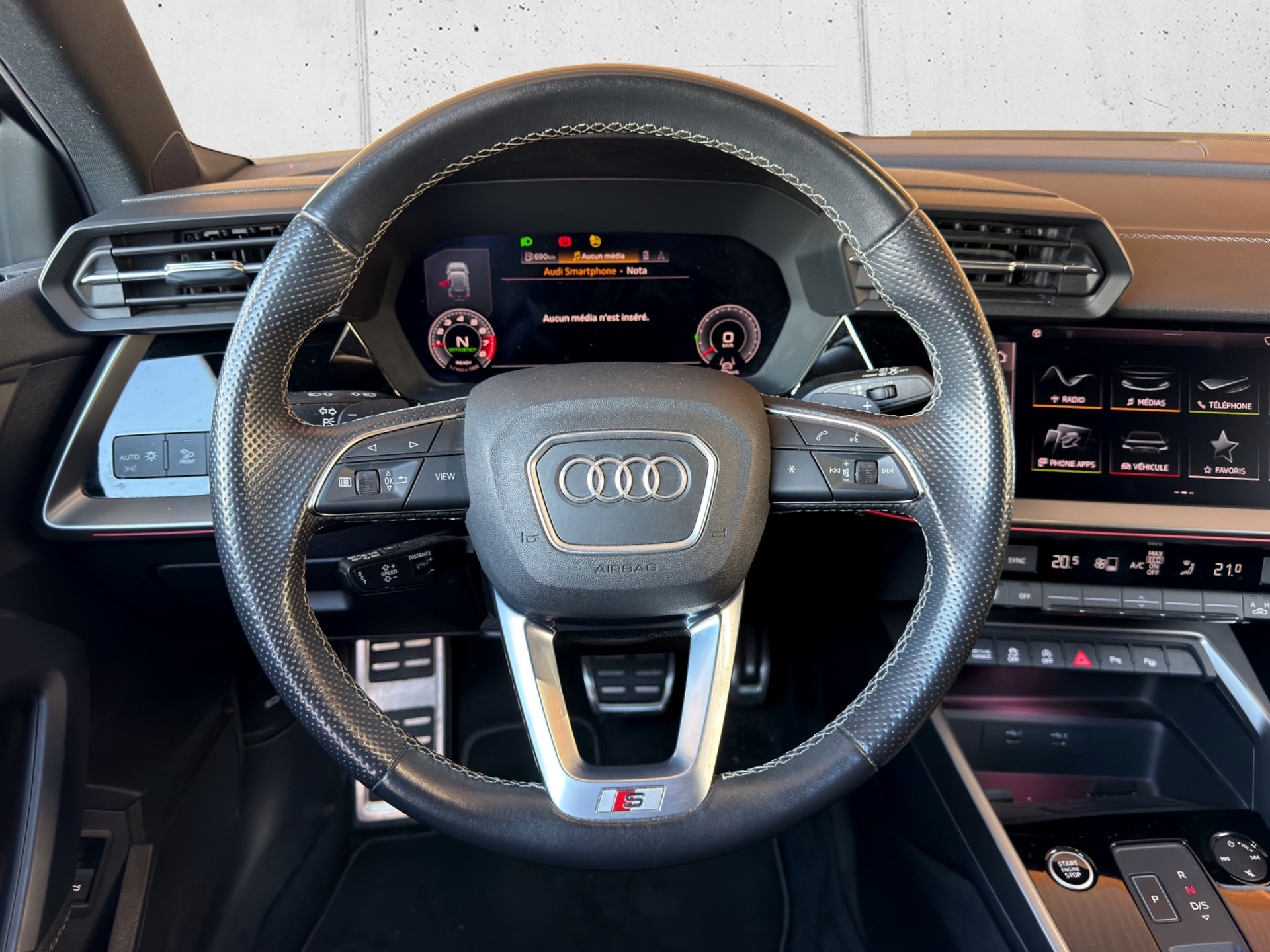 AUDI A3 Sportback 35 TFSI Attraction S-tronic-image-12