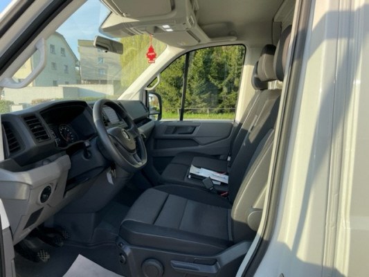VW Crafter 35 2.0 TDI-image-7