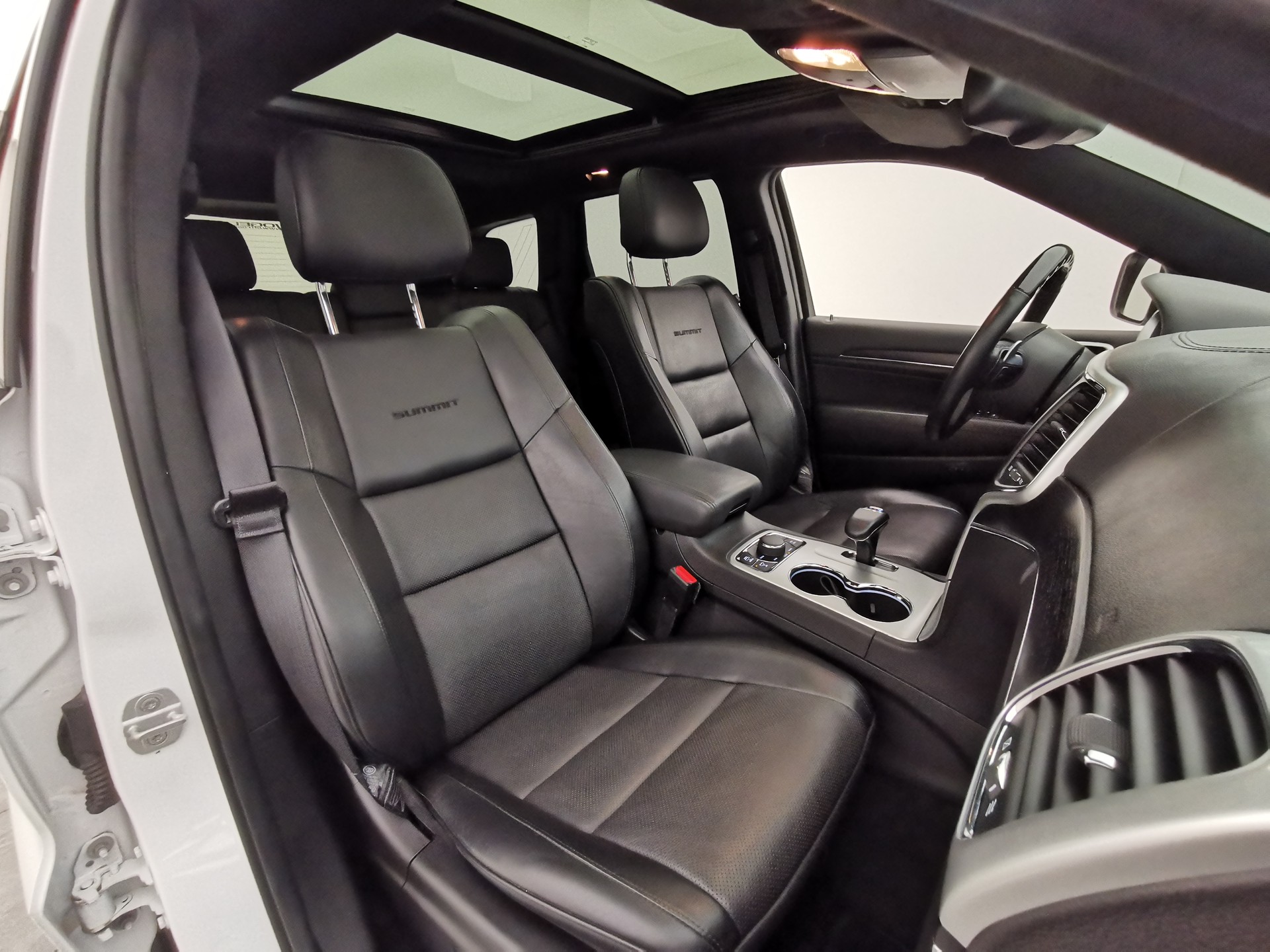 JEEP Grand Cherokee 3.0 CRD Summit-image-12