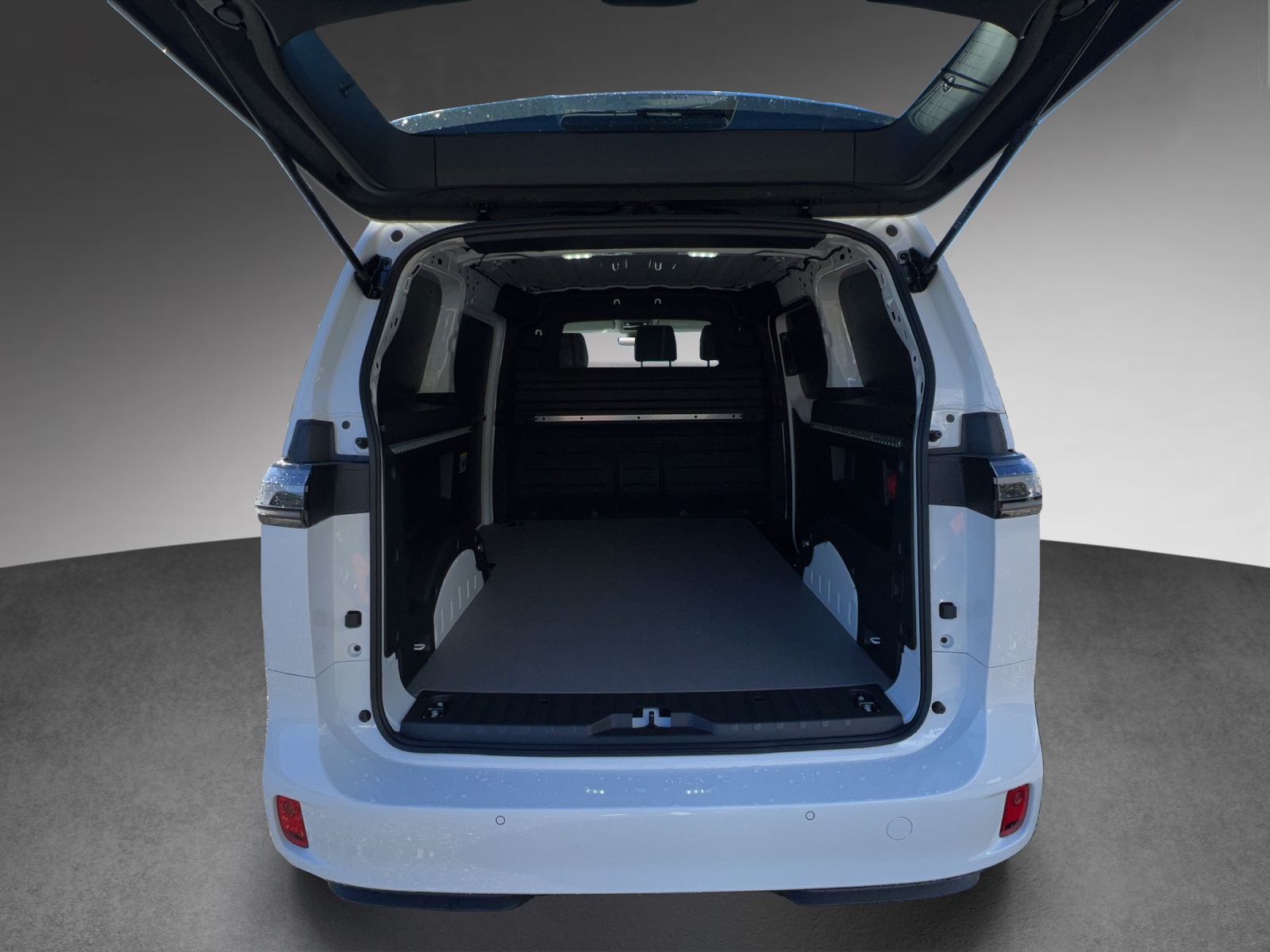 VW ID. Buzz Cargo-image-11
