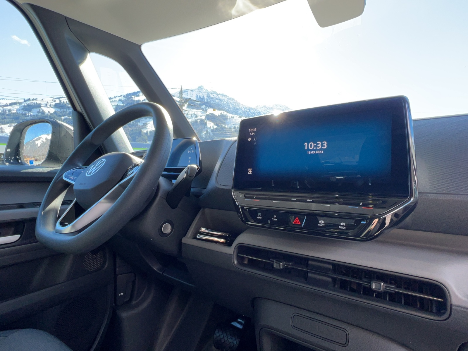 VW ID. Buzz Cargo-image-9