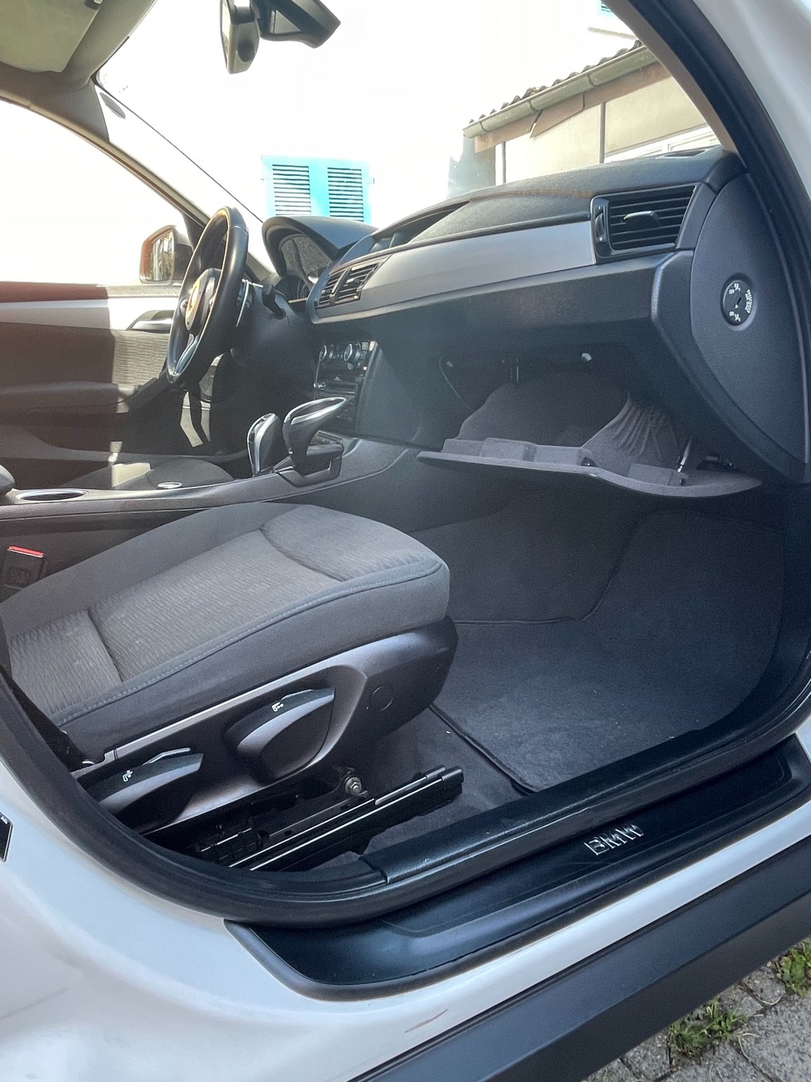 BMW X1 sDrive 18d Steptronic-image-1