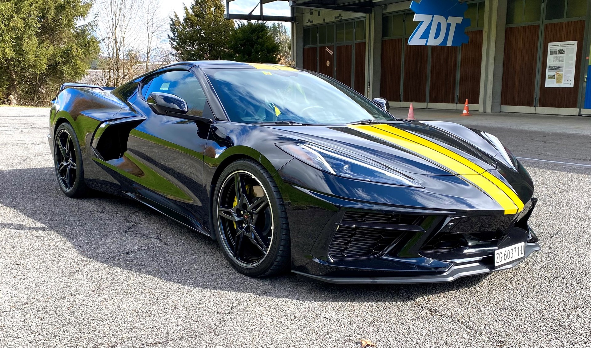 CHEVROLET CORVETTE C8 6.2 3LT-image-2