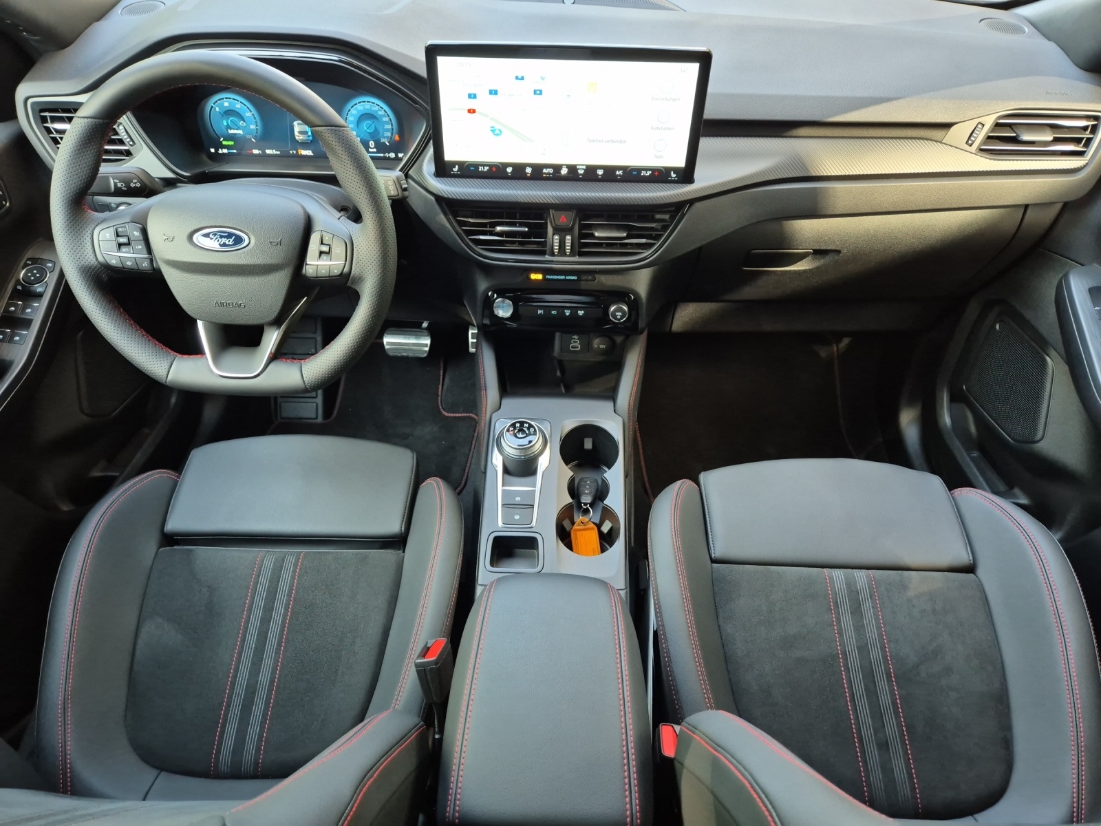 FORD Kuga 2.5 Hybrid ST-Line X 4x4-image-7