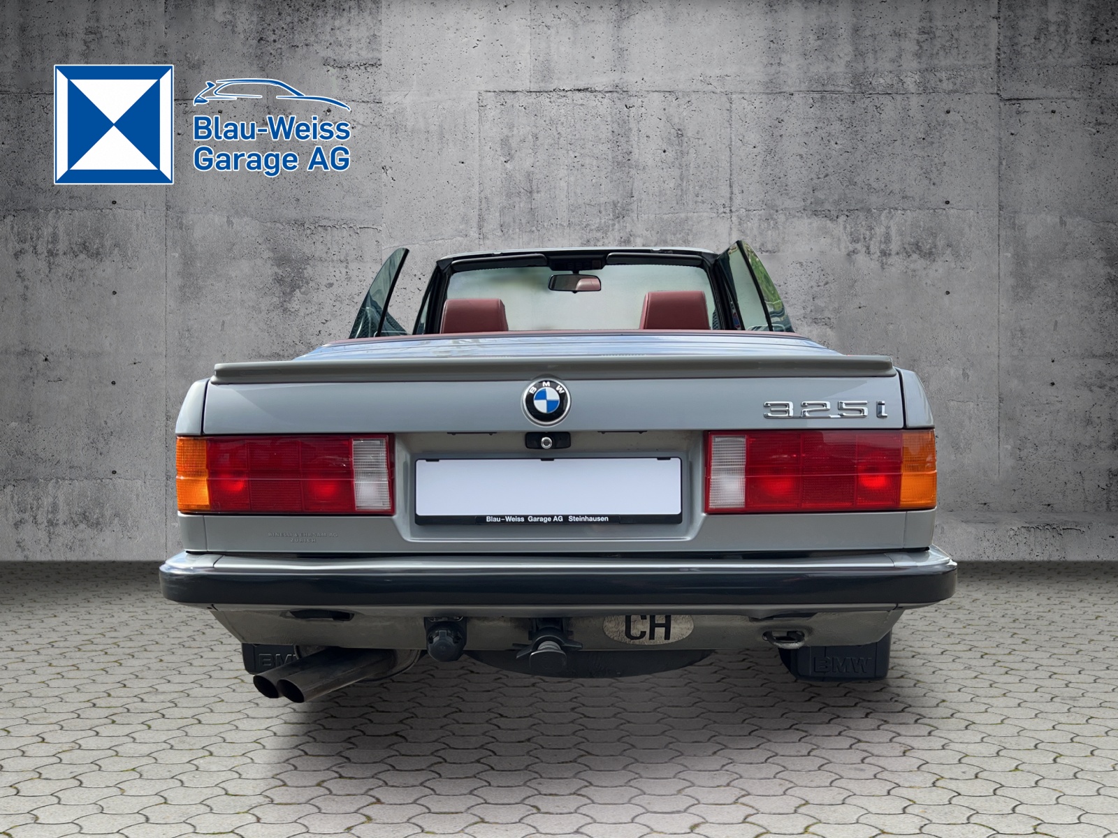 BMW 325i Cabrio-image-4