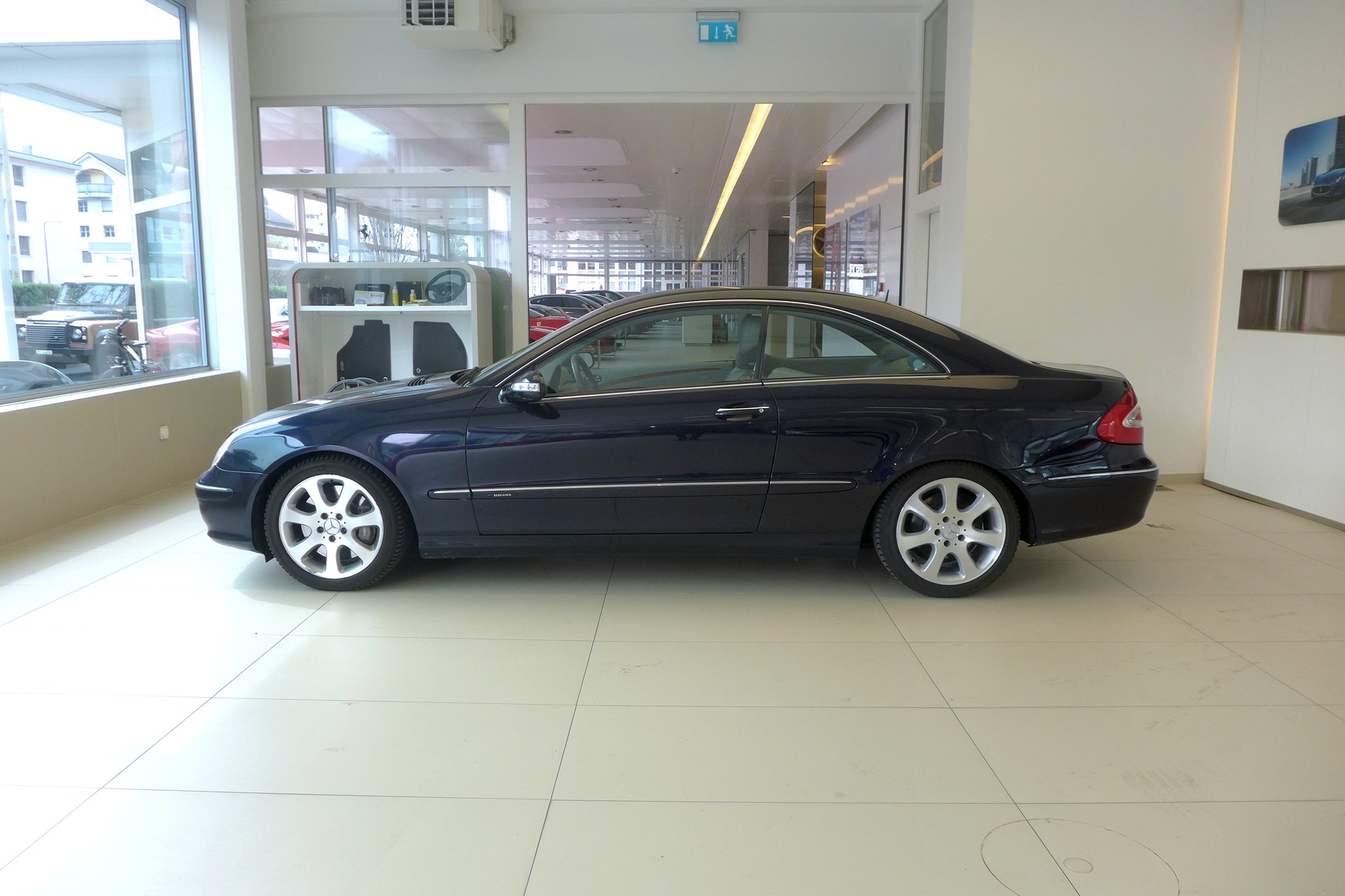 MERCEDES-BENZ CLK 500 Elégance Automatic-image-7
