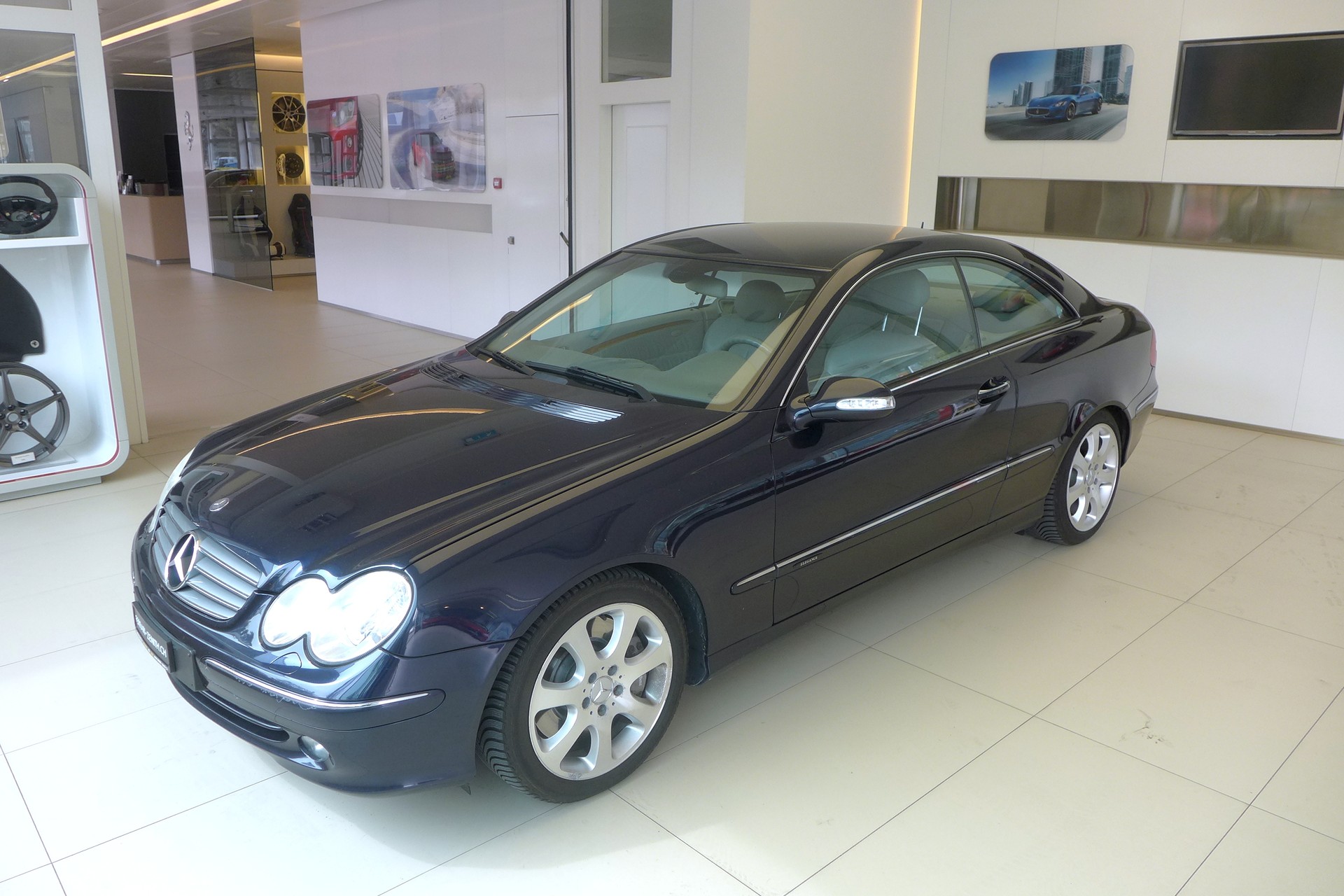 MERCEDES-BENZ CLK 500 Elégance Automatic-image-0