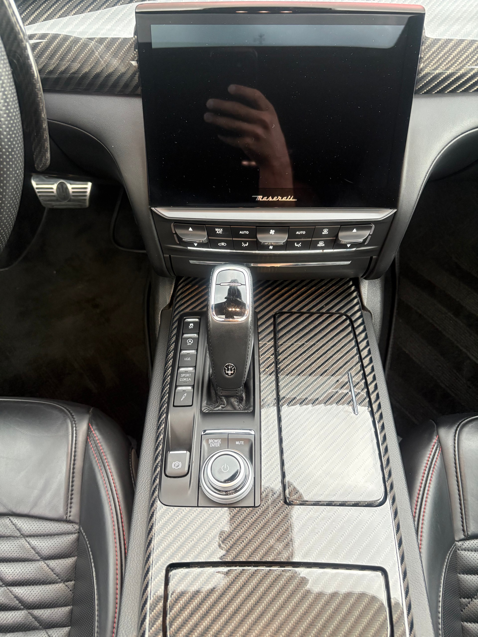 MASERATI Quattroporte 3.8 V8 Trofeo Automatica-image-11