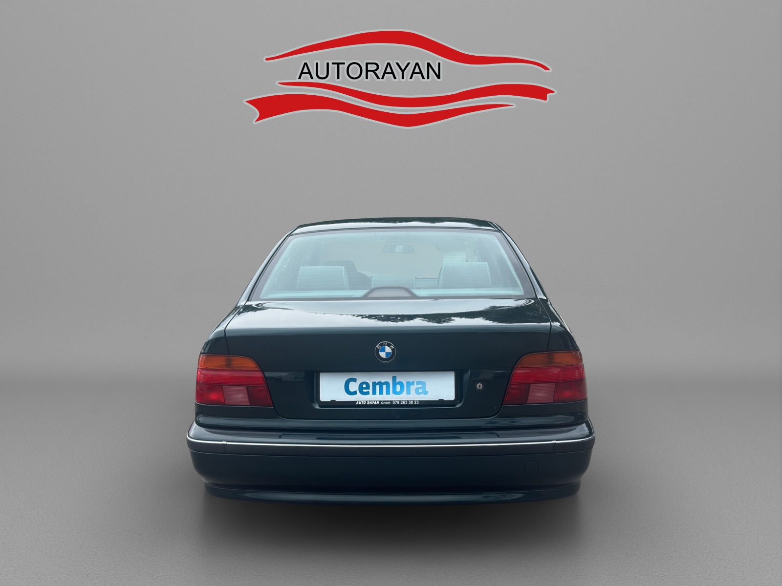 BMW 528i-image-3
