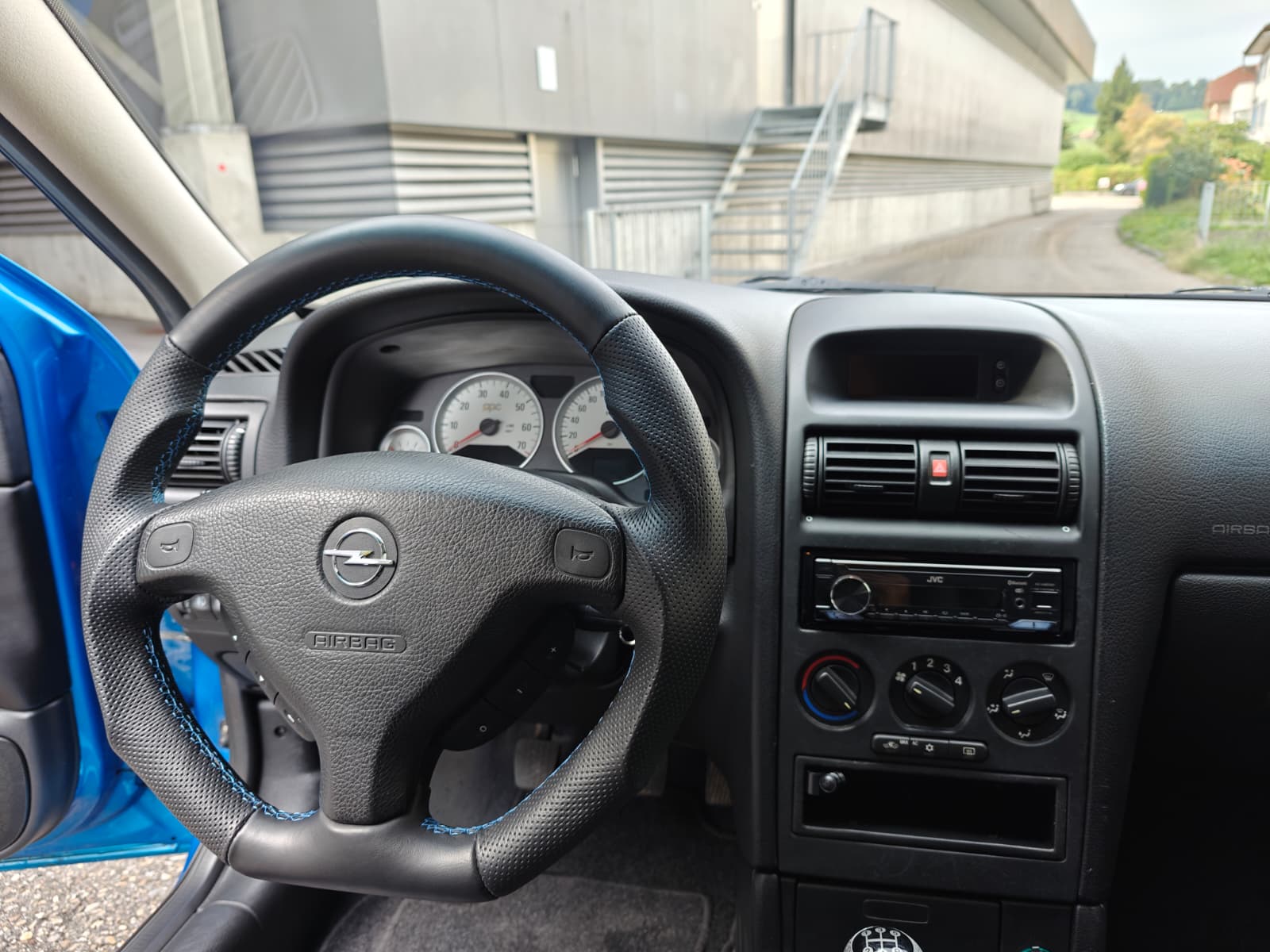 OPEL Astra 2.0i 16V Turbo OPC-image-25