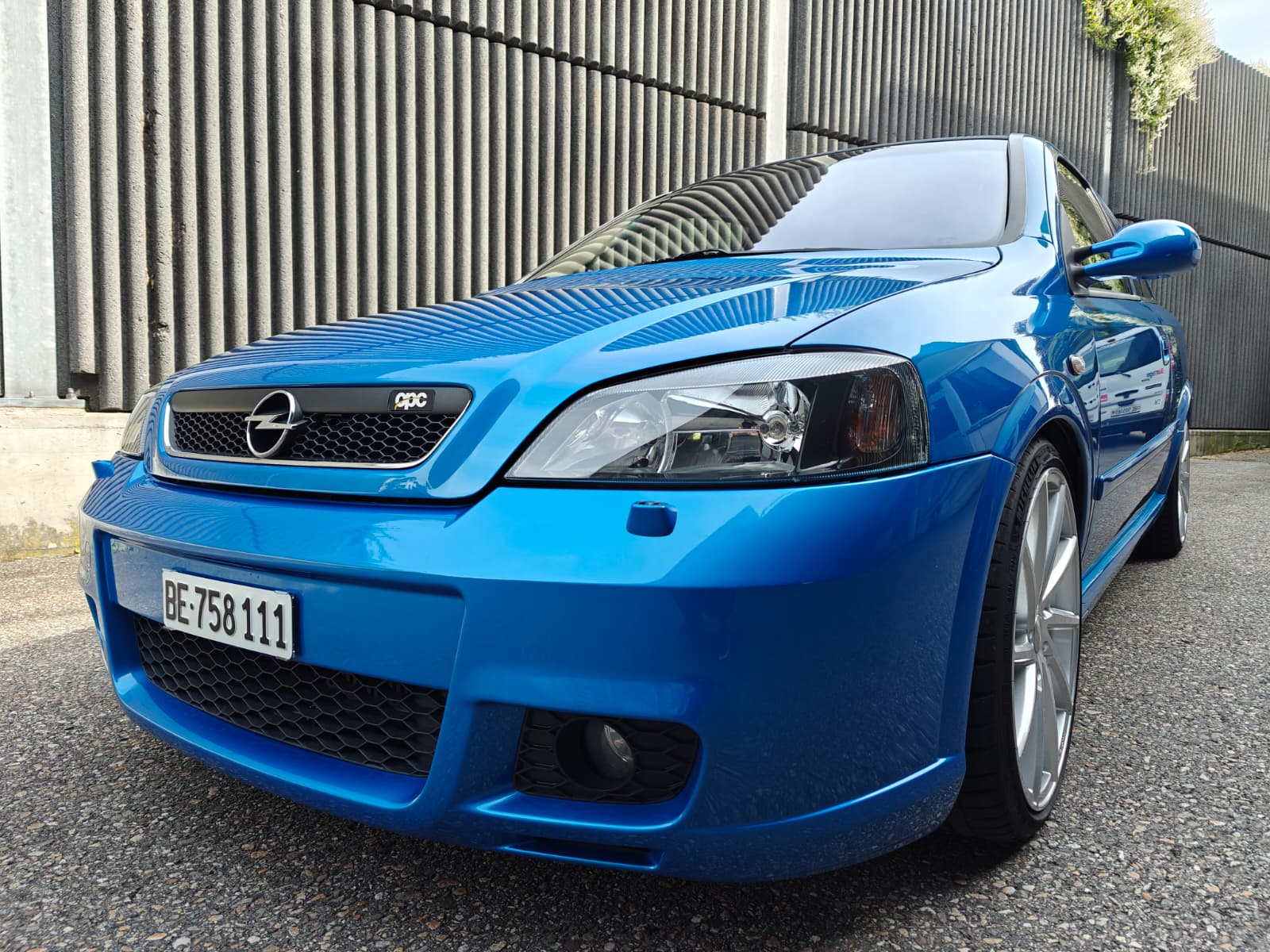 OPEL Astra 2.0i 16V Turbo OPC-image-2