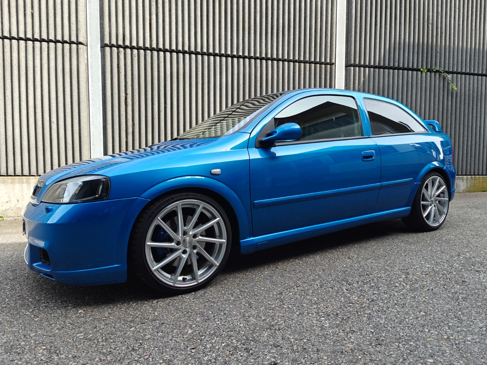 OPEL Astra 2.0i 16V Turbo OPC-image-9