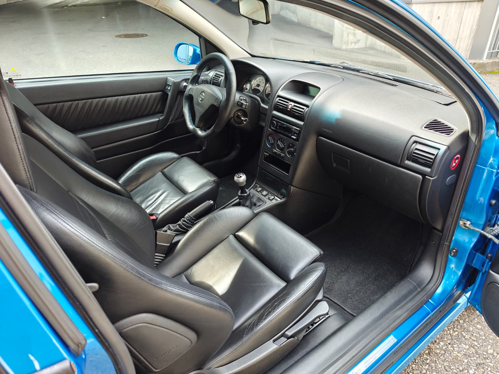 OPEL Astra 2.0i 16V Turbo OPC-image-27