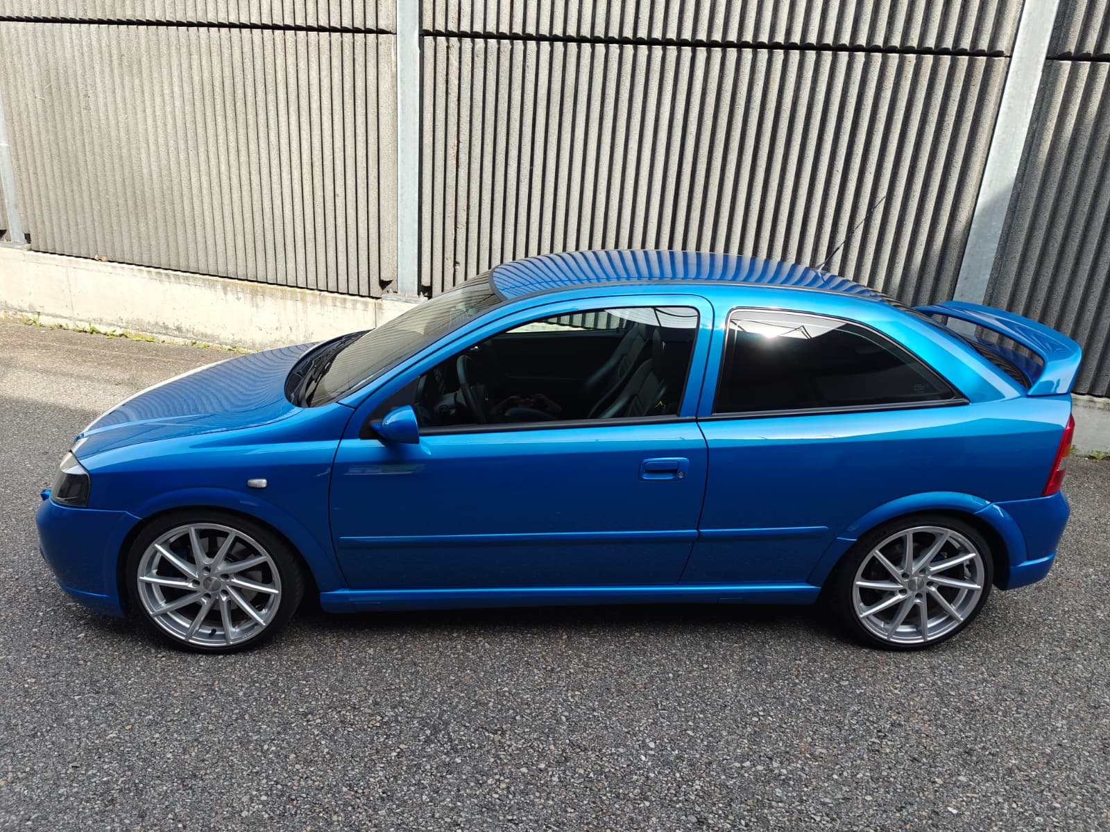 OPEL Astra 2.0i 16V Turbo OPC-image-3