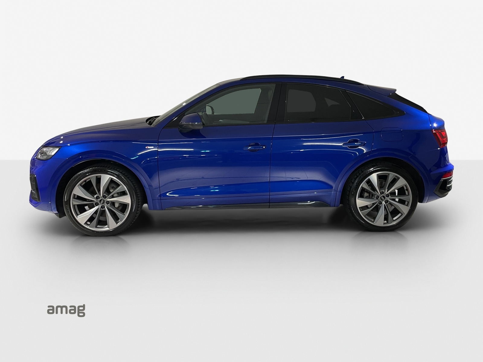 AUDI Q5 Sportback 55 TFSI e PHEV S line quattro S-tronic-image-1