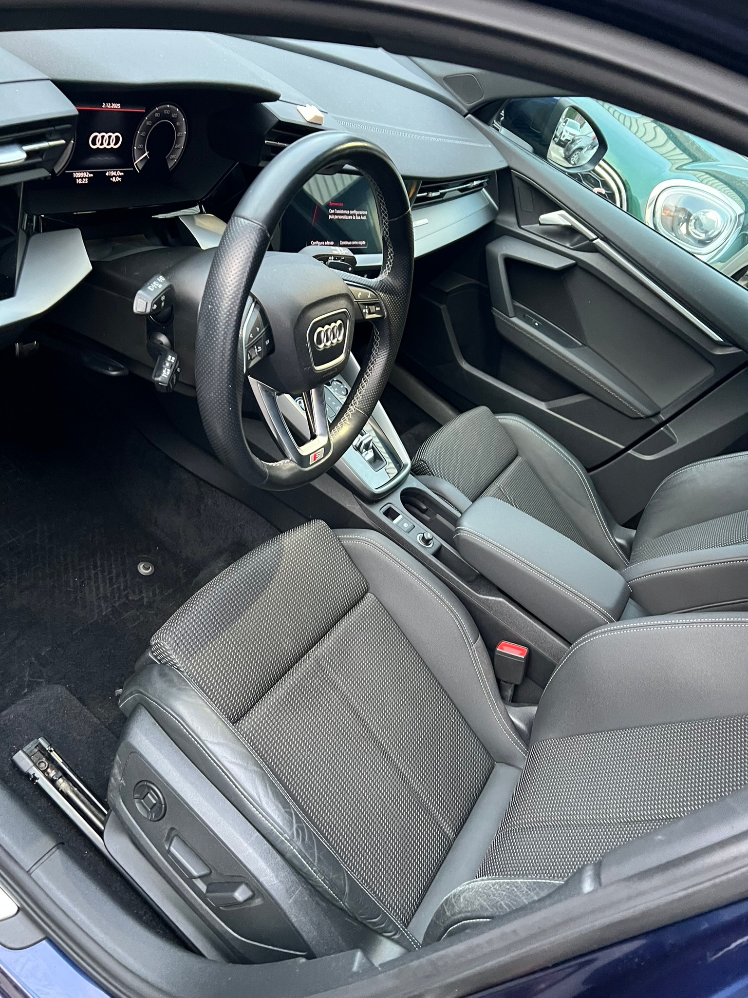 AUDI A3 Sportback 40 TFSI e S line S-tronic-image-7