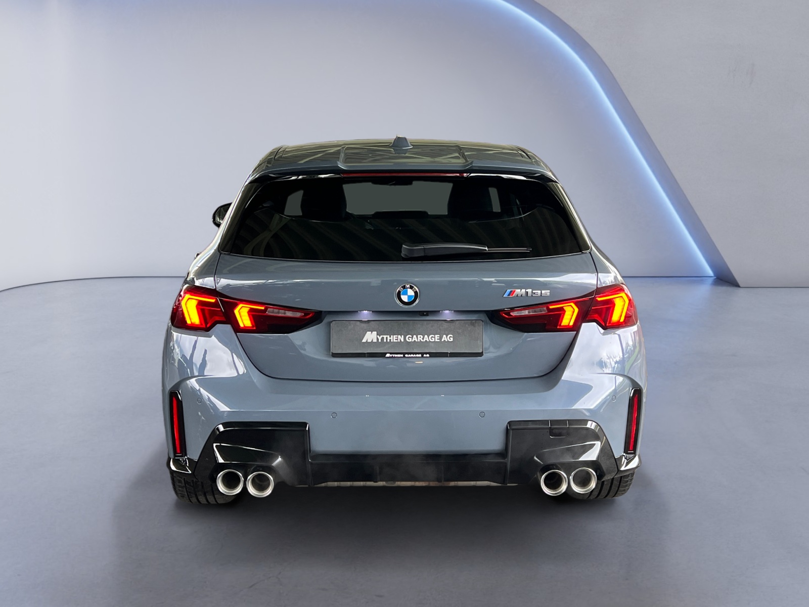 BMW M135i xDrive-image-3
