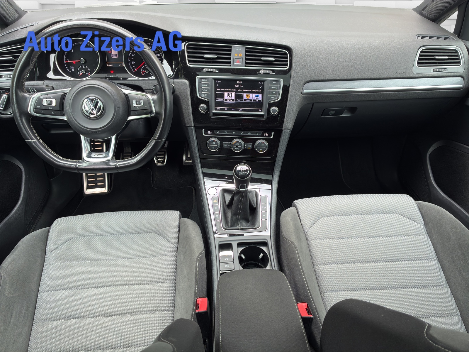 VW Golf 2.0 TDI Lounge R-Line 4Motion-image-8