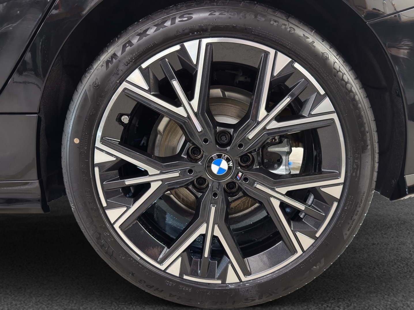 BMW 120 M Sport Steptronic-image-9