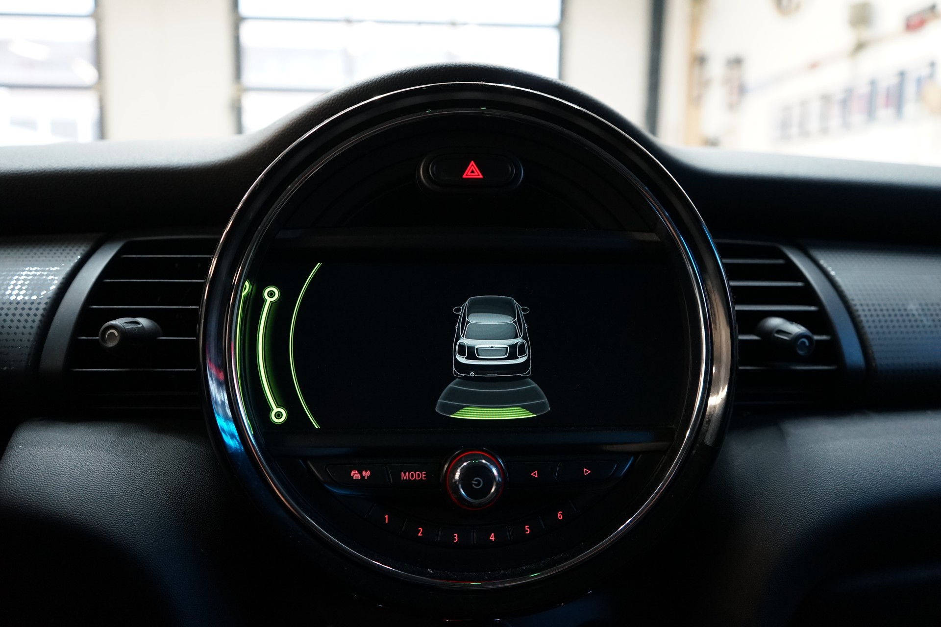MINI Cooper Steptronic-image-13