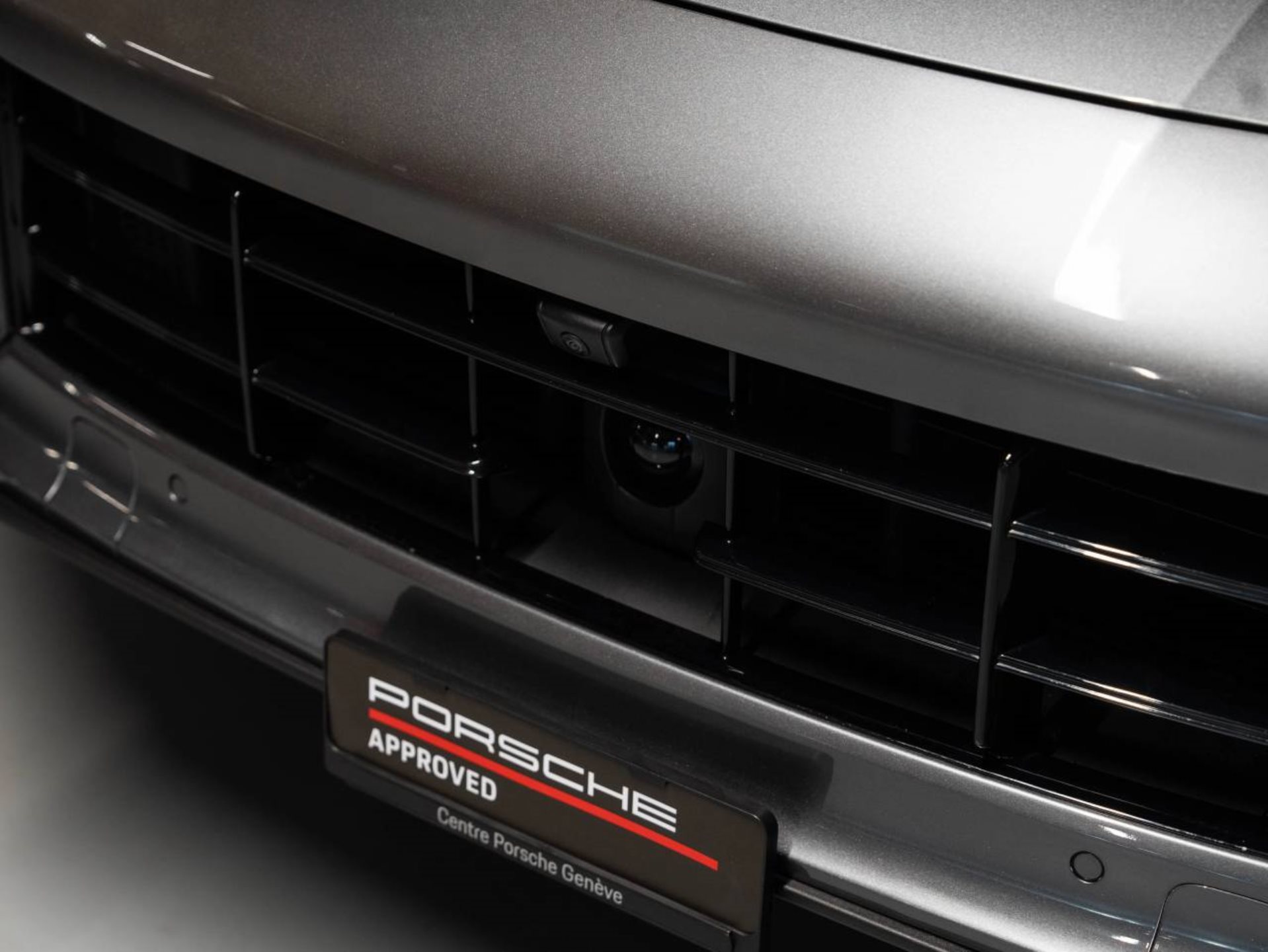 PORSCHE Cayenne Turbo Coupe-image-23