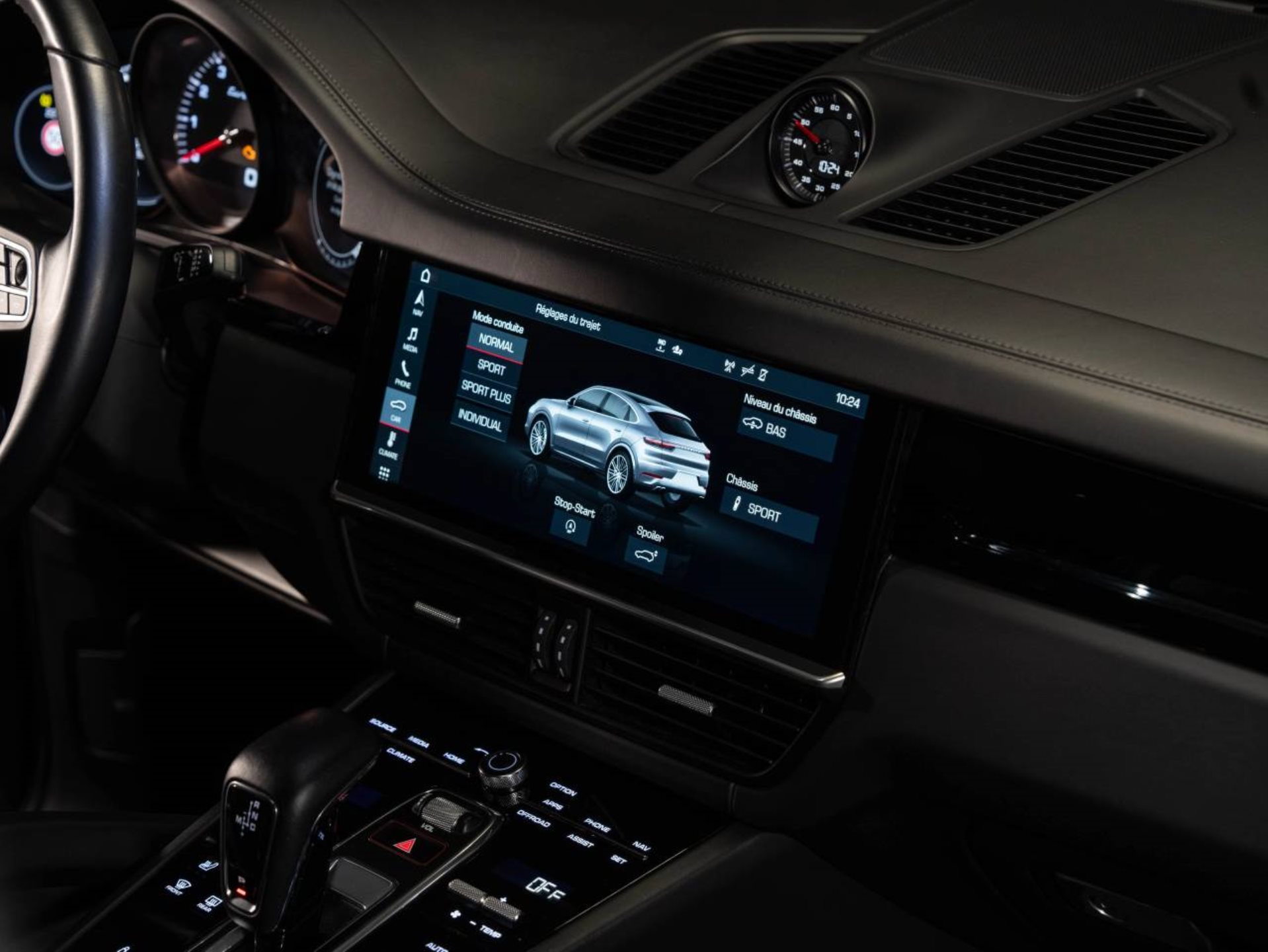 PORSCHE Cayenne Turbo Coupe-image-11