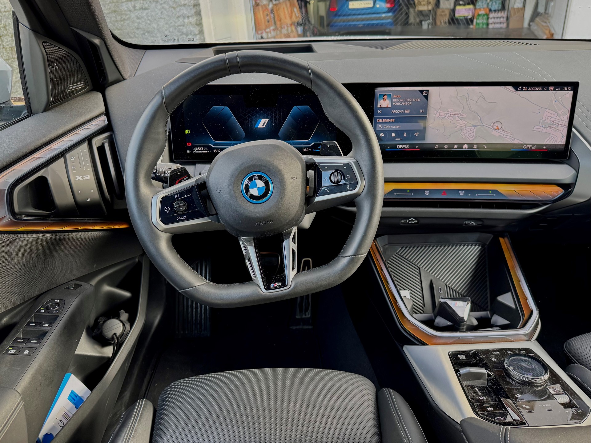 BMW X3 xDrive 30e M Sport Pro-image-3