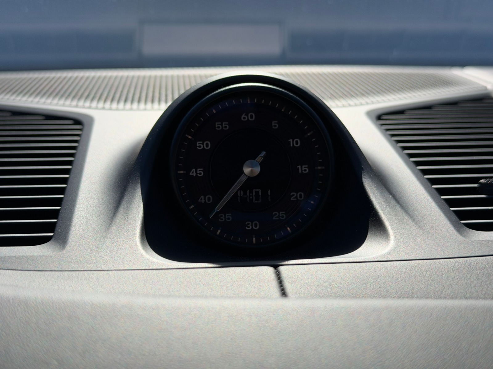 PORSCHE Cayenne GTS Tiptronic-image-13