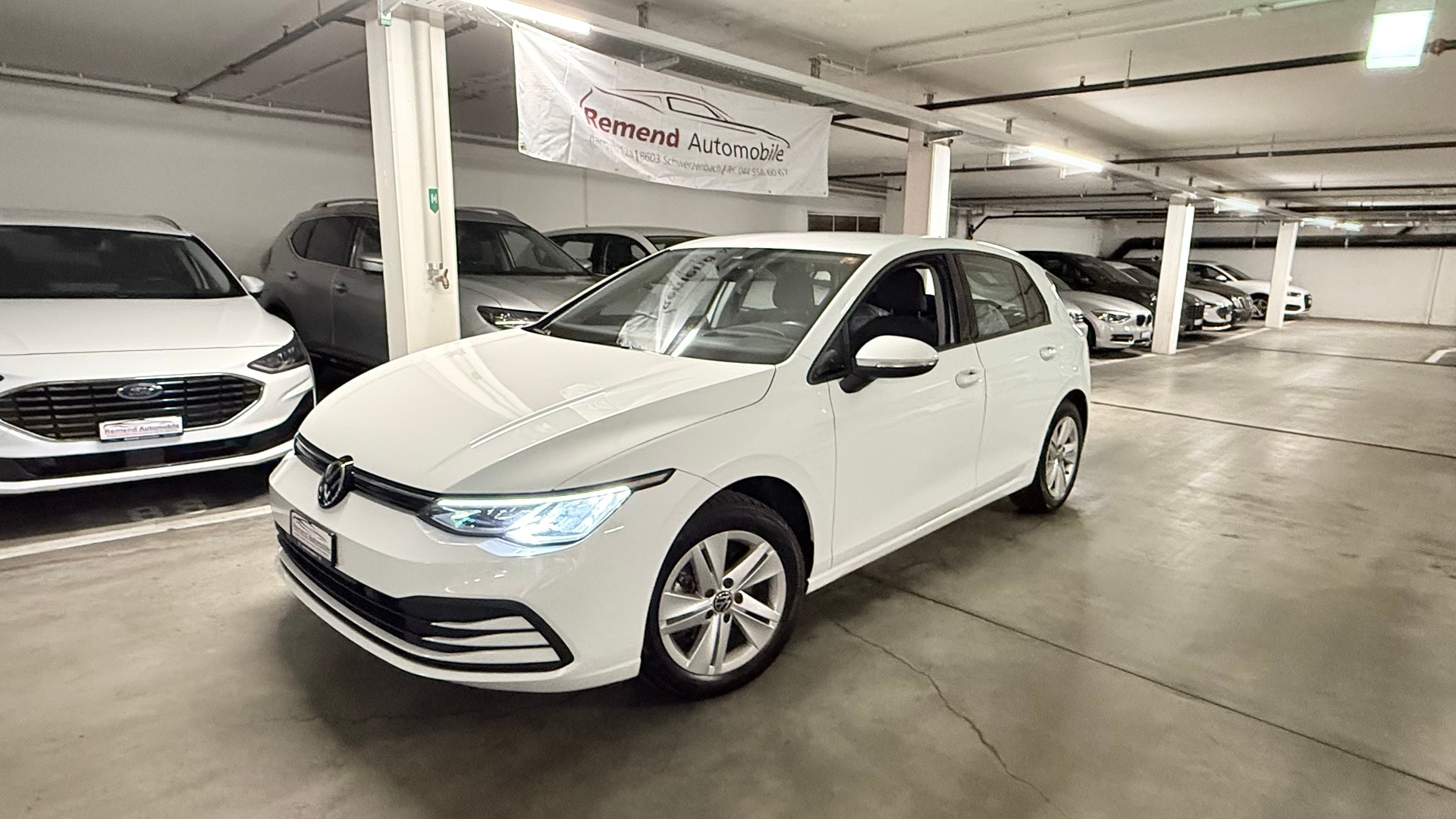 VW Golf 1.0 eTSI mHEV ACTLife DSG RF Kamera, Ambiente Beleuchtung-image-0