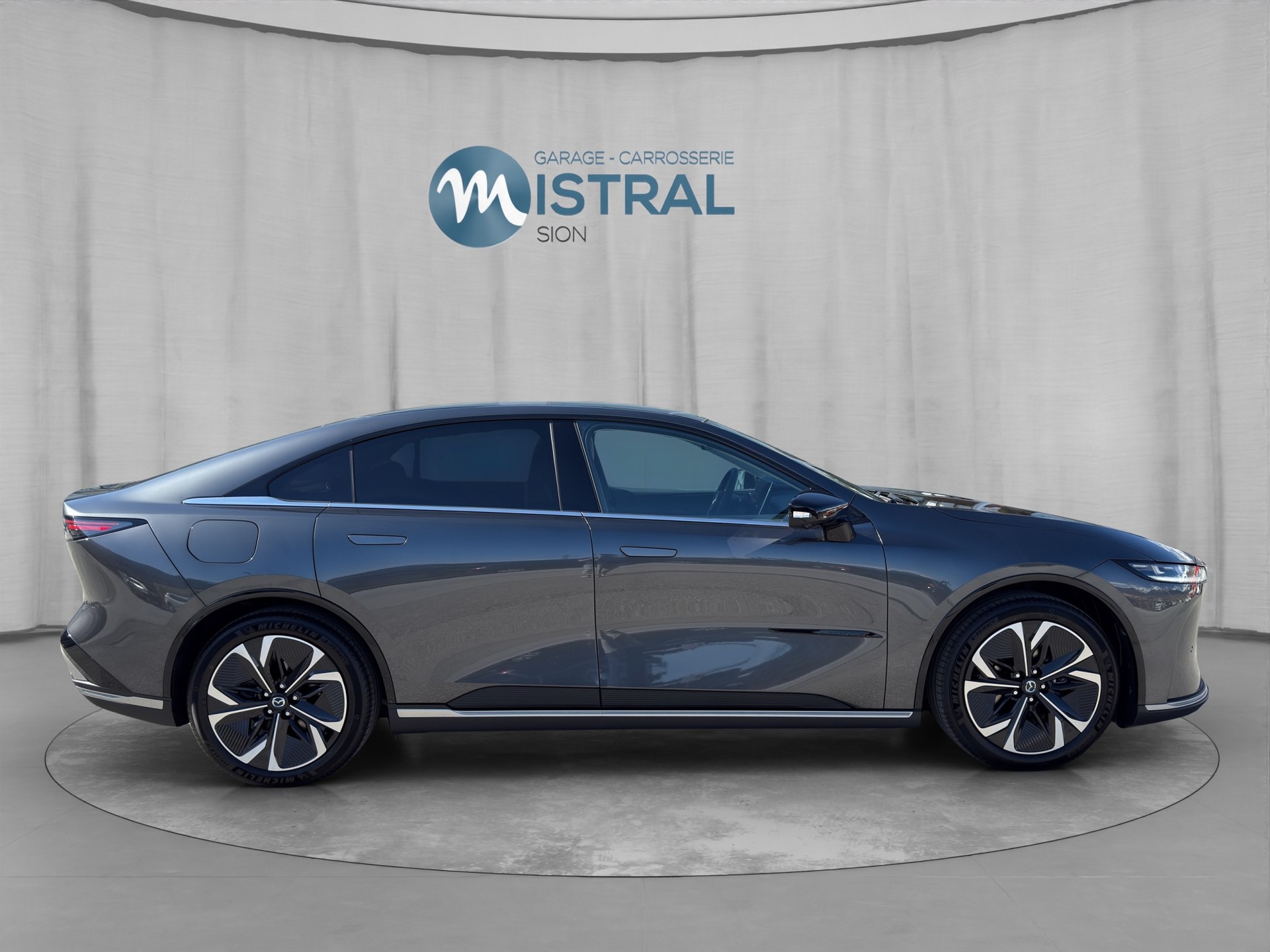 MAZDA 6e 258 69kWh Takumi-image-5
