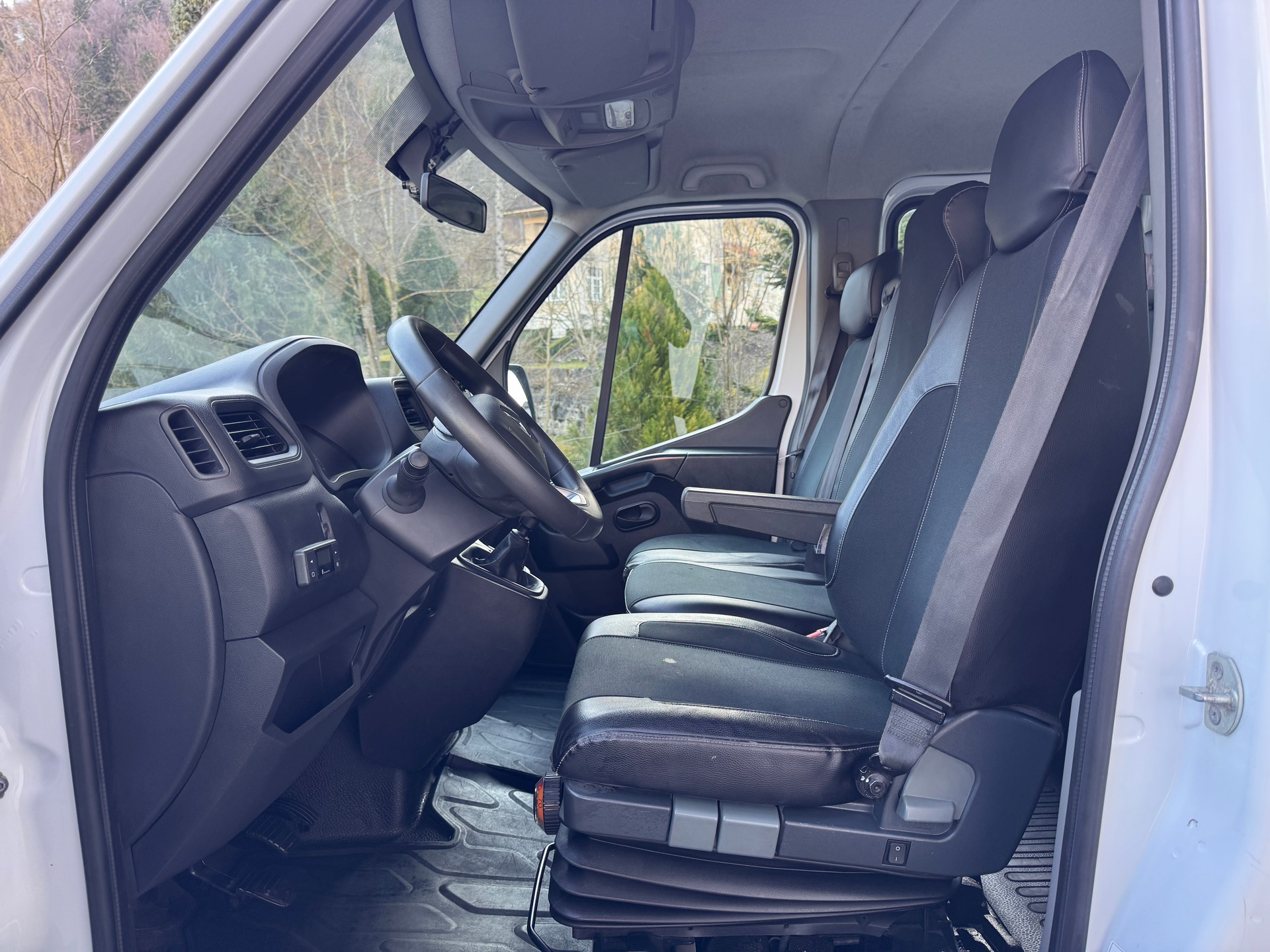 RENAULT Master P35 ENERGY 2.3dCi 150 L4H3 ( Langversion)-image-6