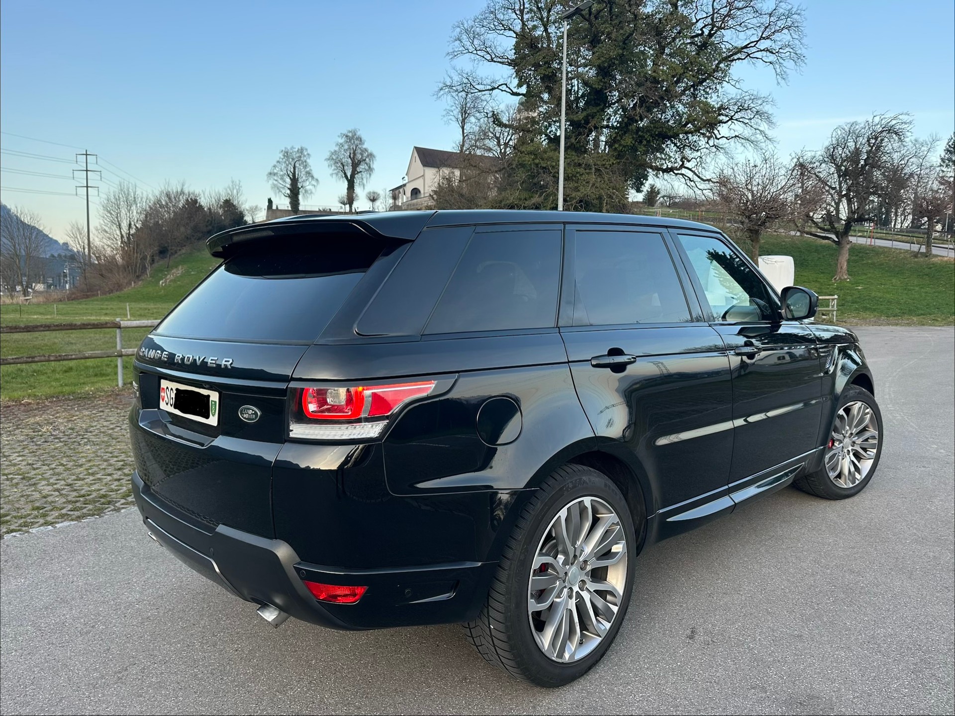 LAND ROVER Range Rover Sport 4.4 SDV8 Autobiography Automatic-image-4