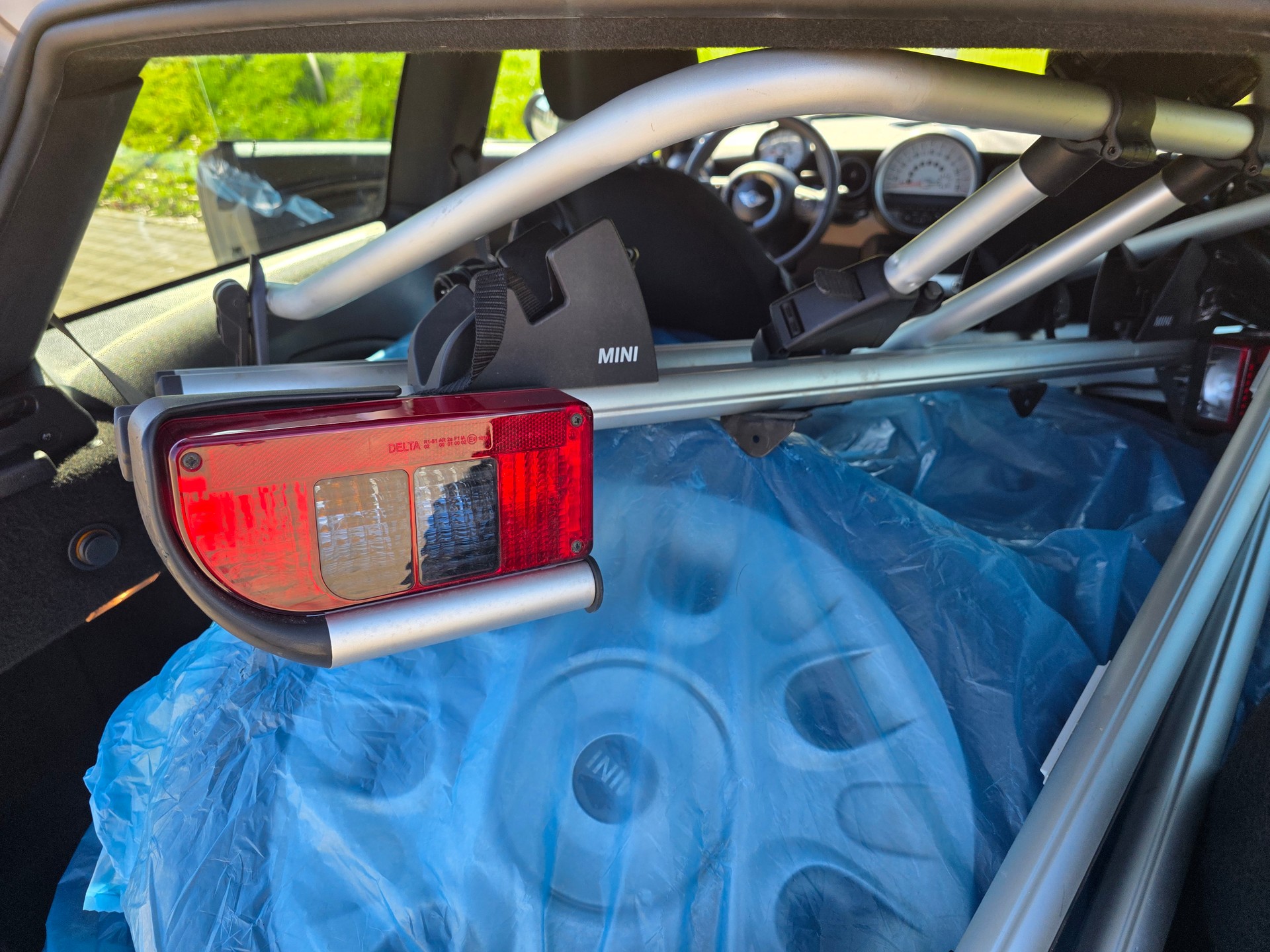MINI Cooper-image-8