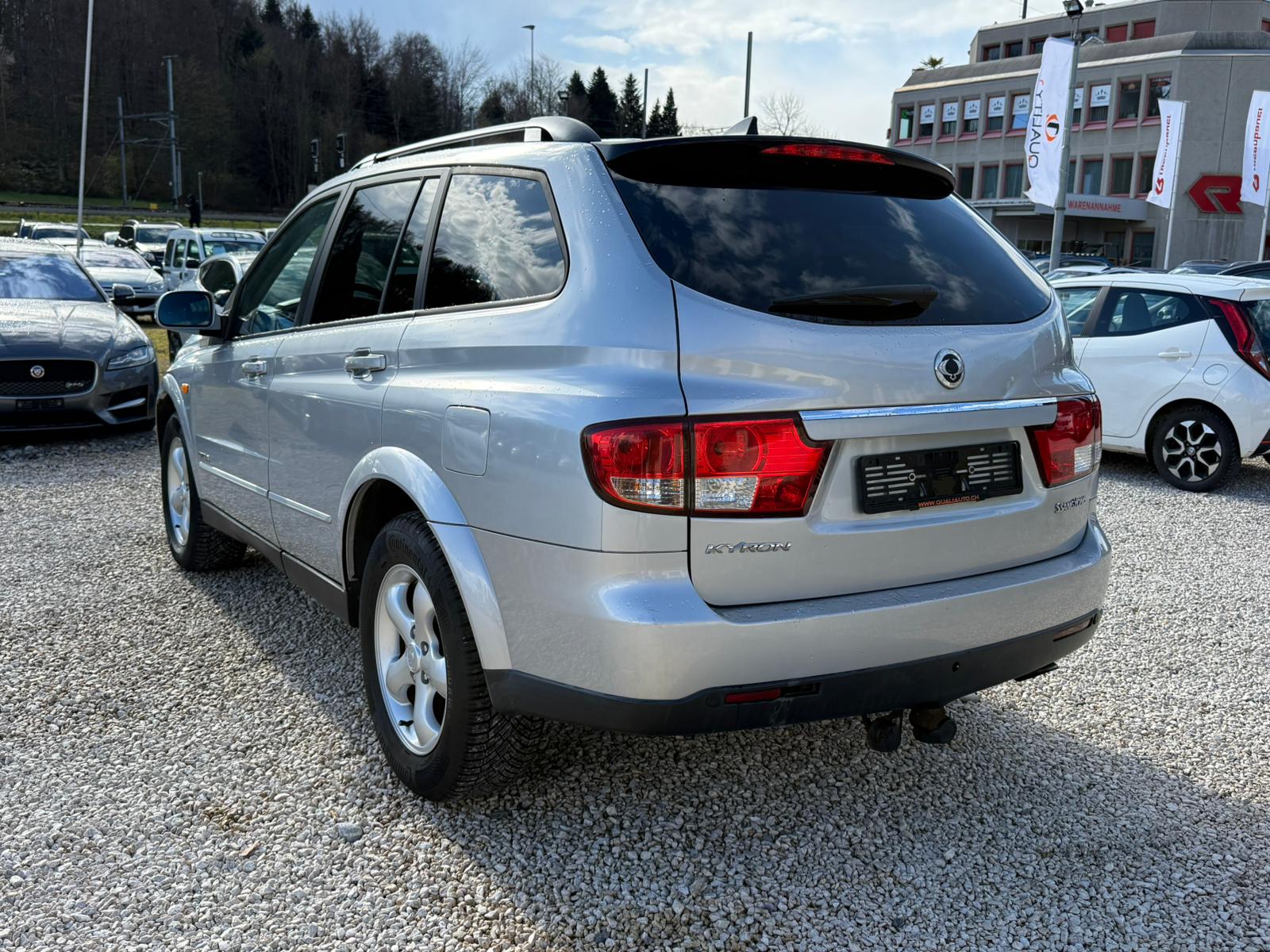 KGM-SsangYong Kyron 270 Xdi 4WD Comfort Automatic-image-5