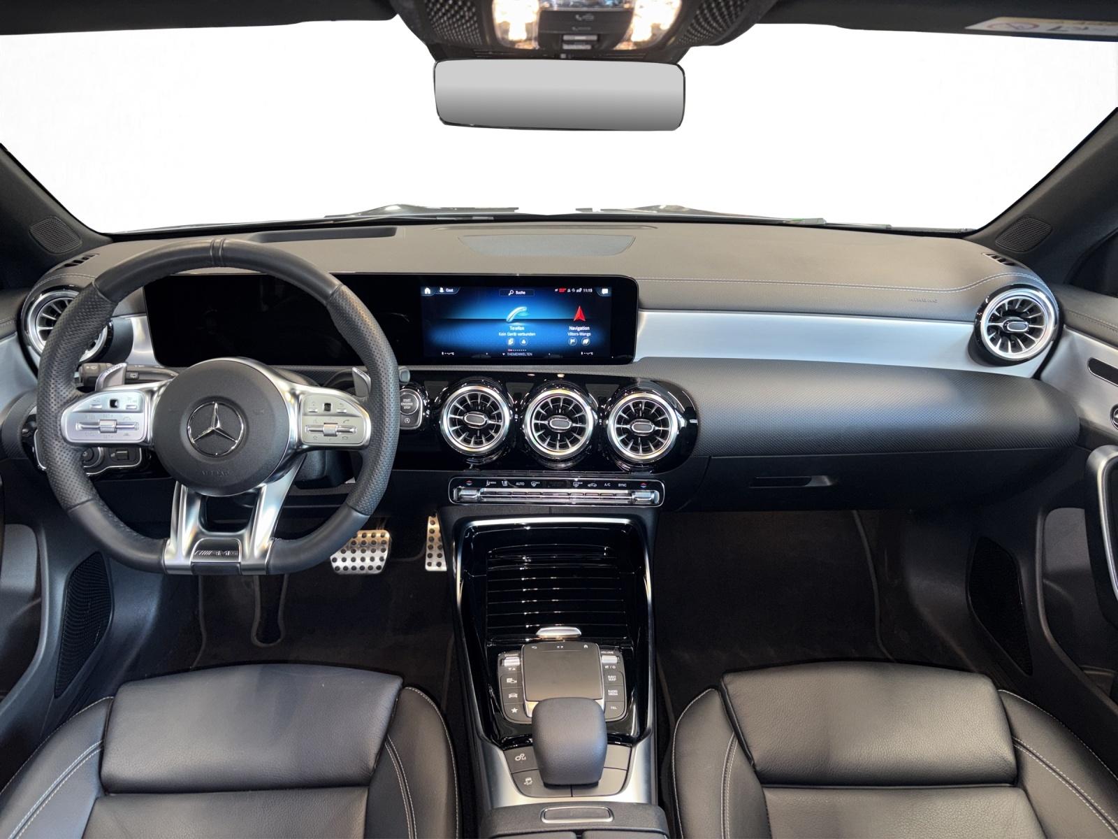 MERCEDES-BENZ CLA 35 AMG 4matic Shooting Brake-image-12