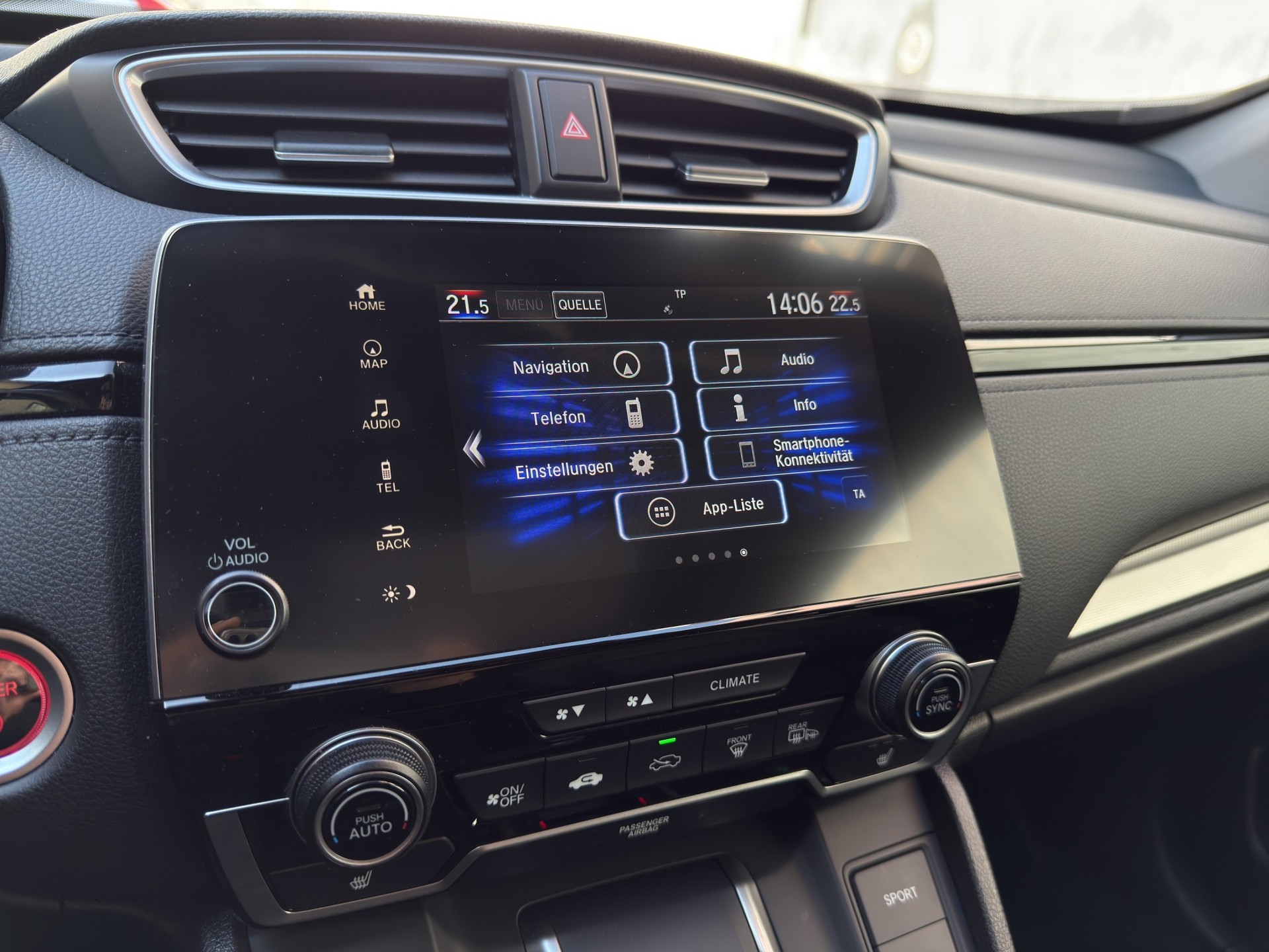 HONDA CR-V 2.0 i-MMD Executive 4WD-image-10