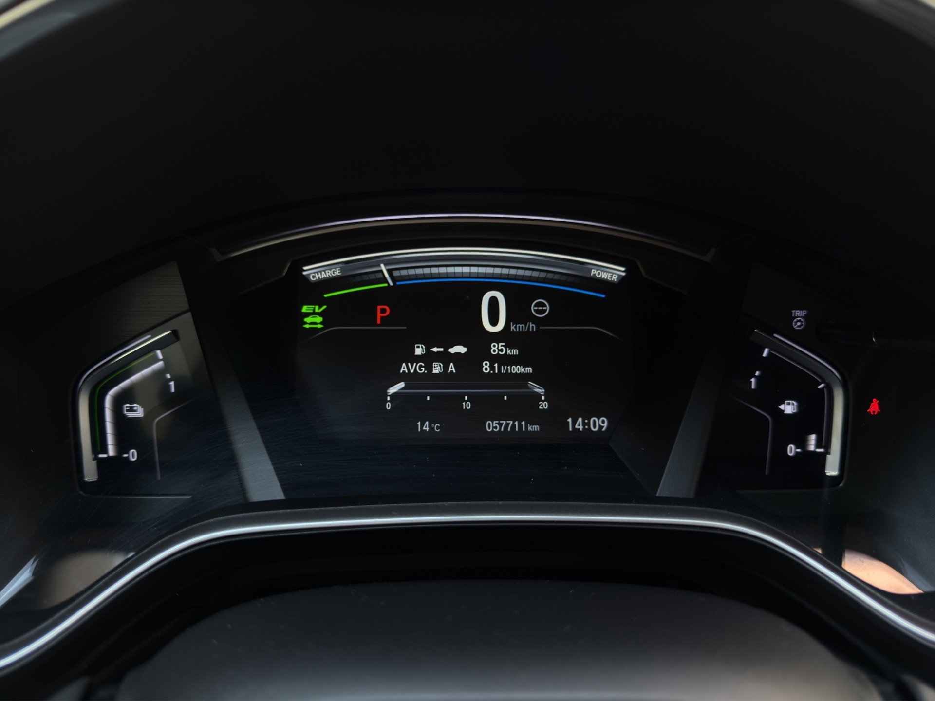 HONDA CR-V 2.0 i-MMD Executive 4WD-image-6