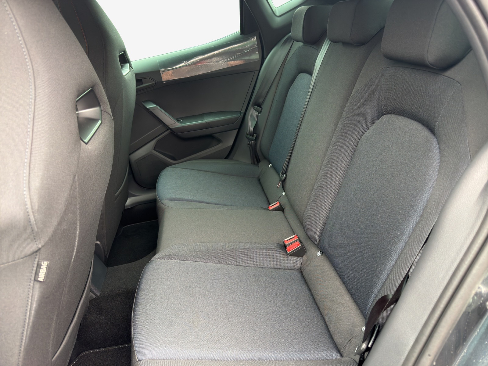 SEAT Ibiza 1.5 EcoTSI 75 Edition DSG-image-11