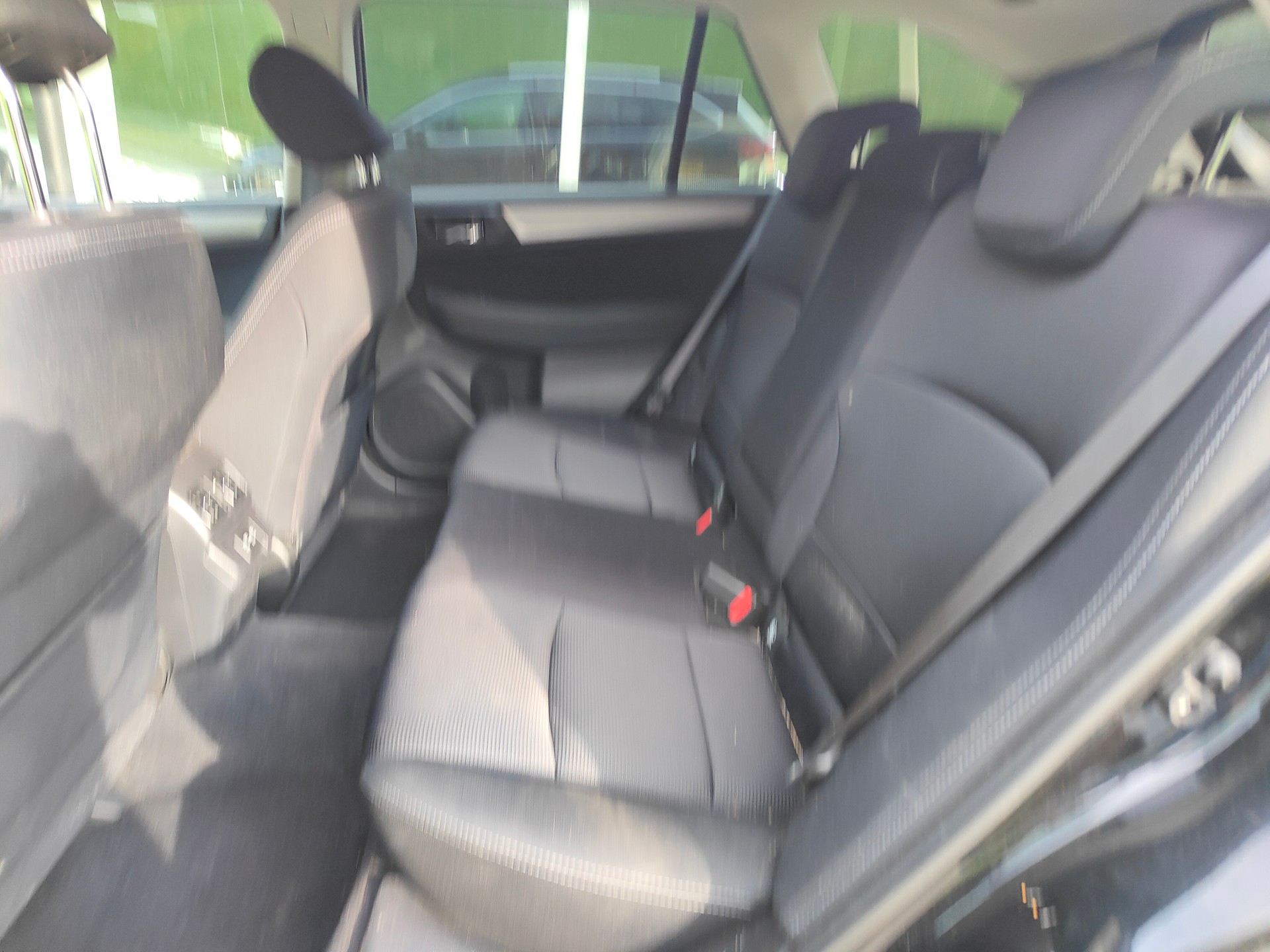 SUBARU Outback 2.5i Swiss Plus AWD Lineartronic-image-8